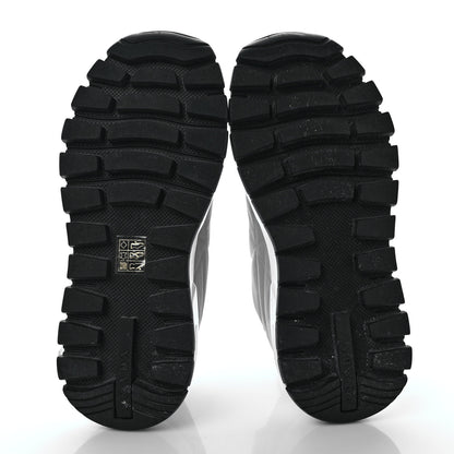 Prada Re-Nylon Piuma Metal Triangle Logo Quilted 45mm Sneakers 37.5 Fiordaliso 5 of 8