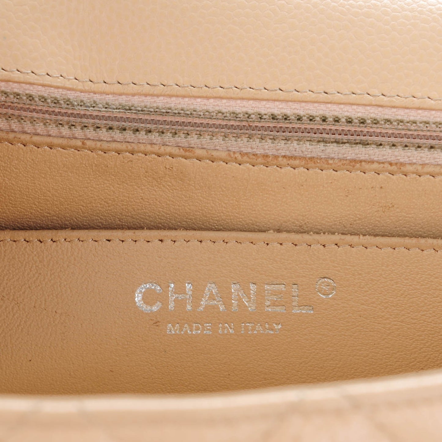 Caviar Quilted Jumbo Single Flap Beige Clair