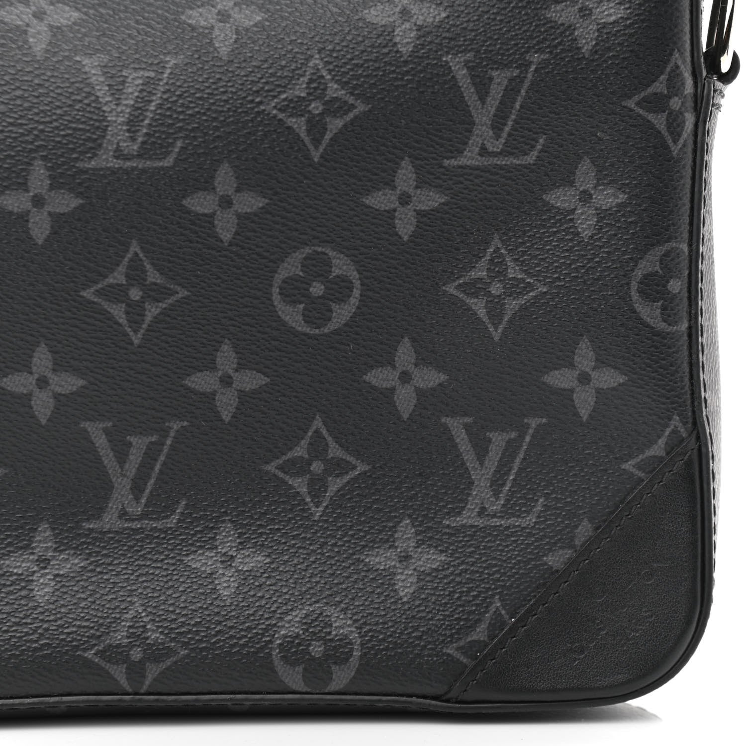 Louis Vuitton Reverse Monogram Eclipse Trio Messenger 9 of 14