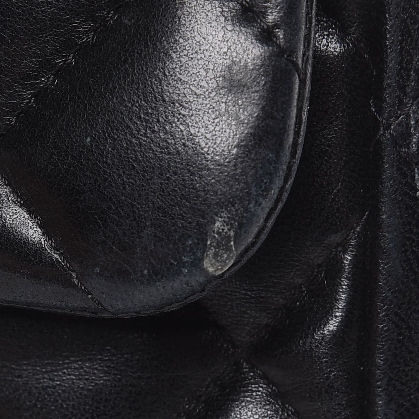 Lambskin Quilted Jumbo Single Flap Black
