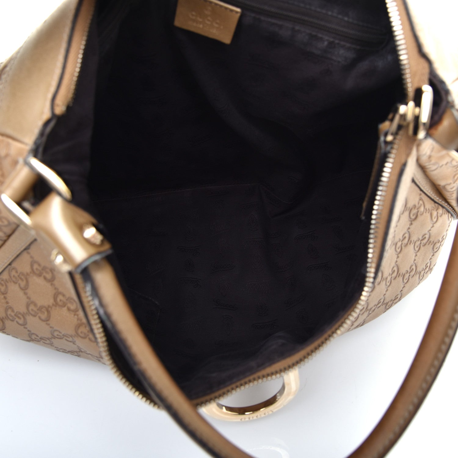 Gucci Metallic Guccissima Large D Gold Ring Hobo Gold 5 of 13