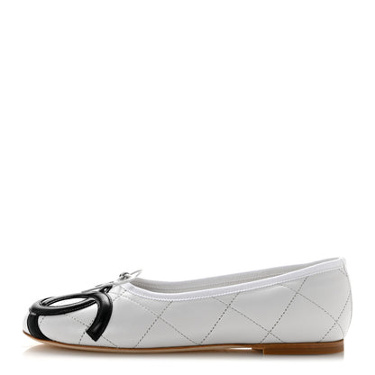 Chanel Lambskin Quilted CC Cambon Ballet Flats 39 White Black 1 of 10
