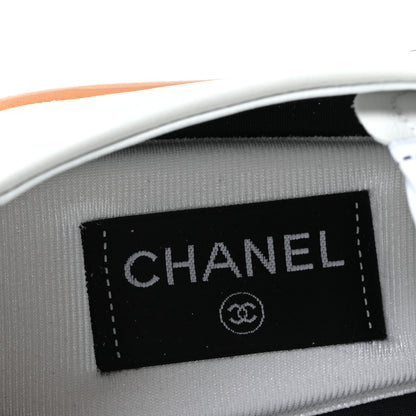 Chanel Calfskin Embossed Suede Womens CC Sneakers 40 White Black 8 of 10