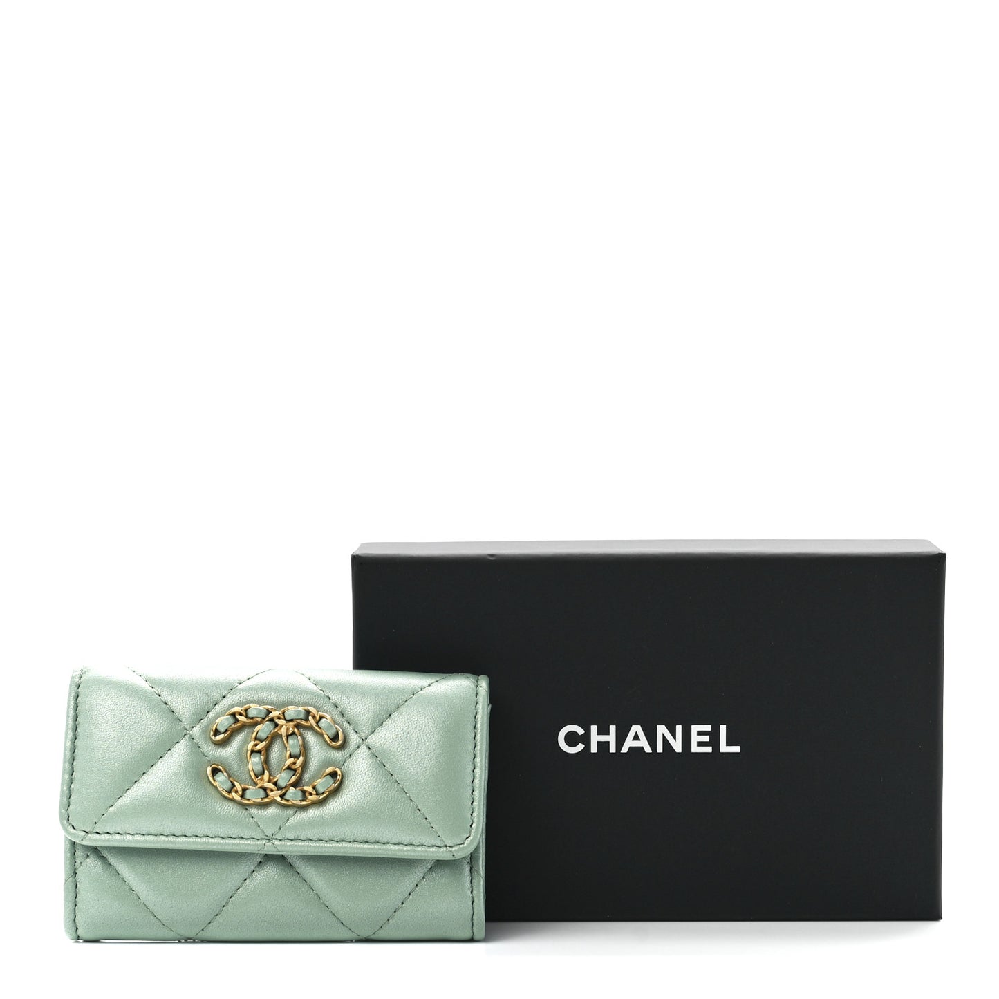 Lambskin Quilted Chanel 19 Flap Card Holder Light Green