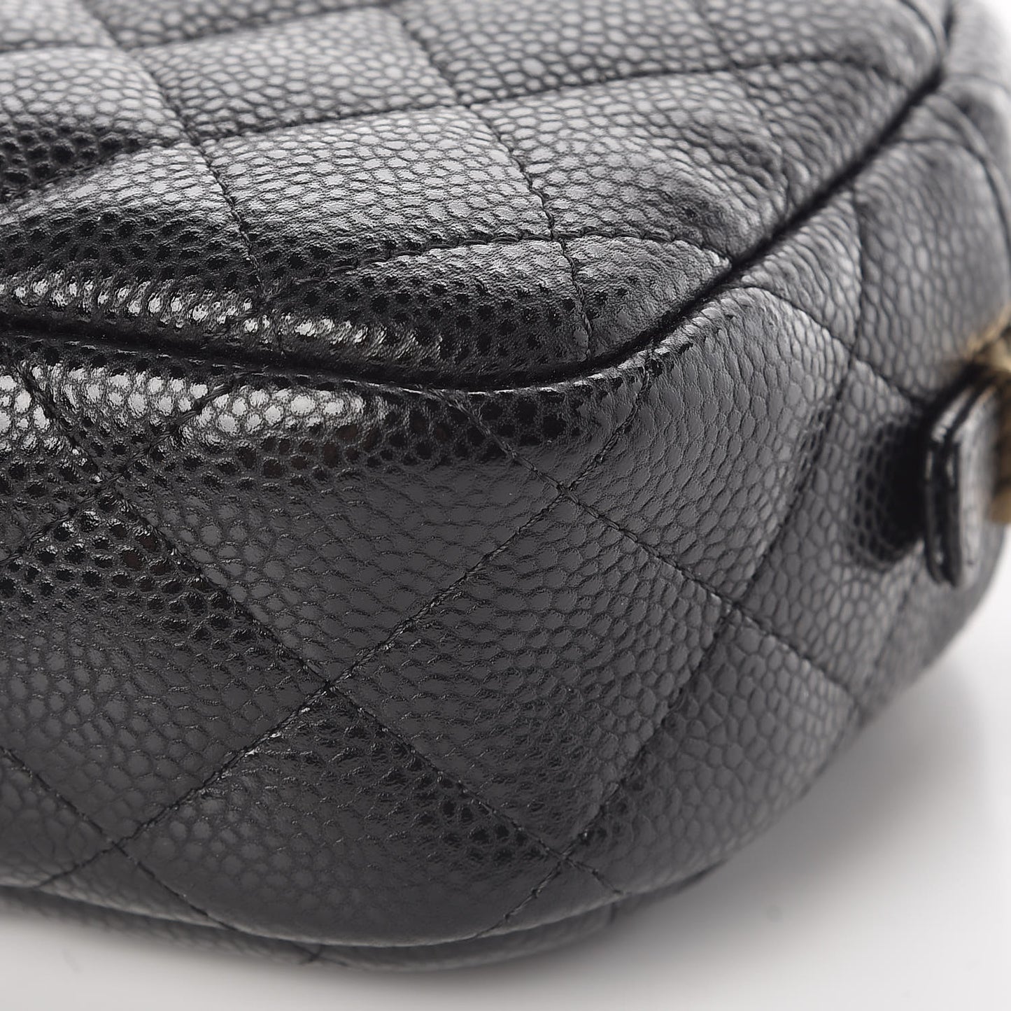 Caviar Quilted Camera Case Black