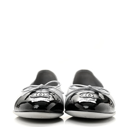 Chanel Shiny Crumpled Calfskin Patent CC Cap Toe Ballerina Flats 39 Grey Black 3 of 10