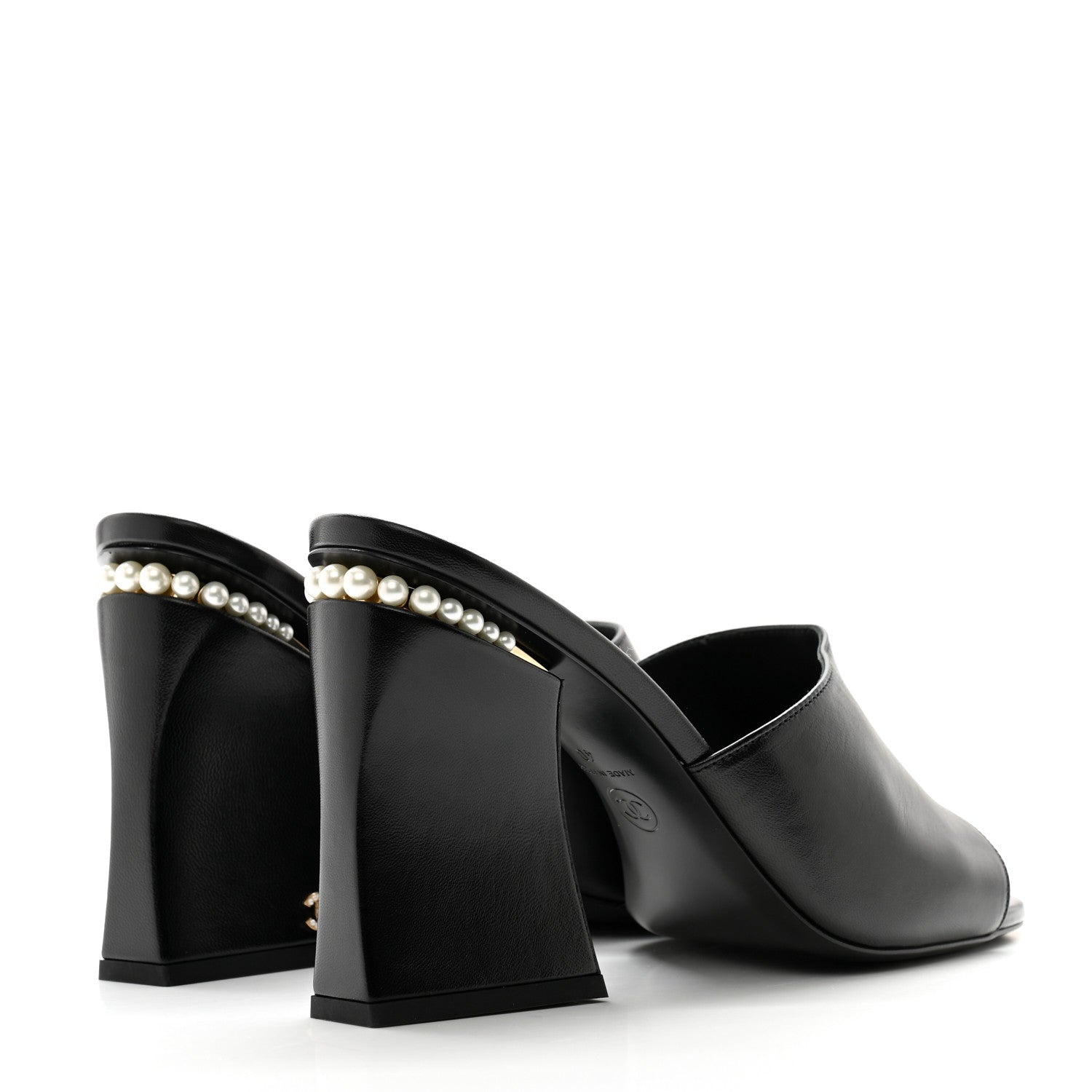 Chanel Shiny Goatskin Pearl Mule 40 Black 4 of 9
