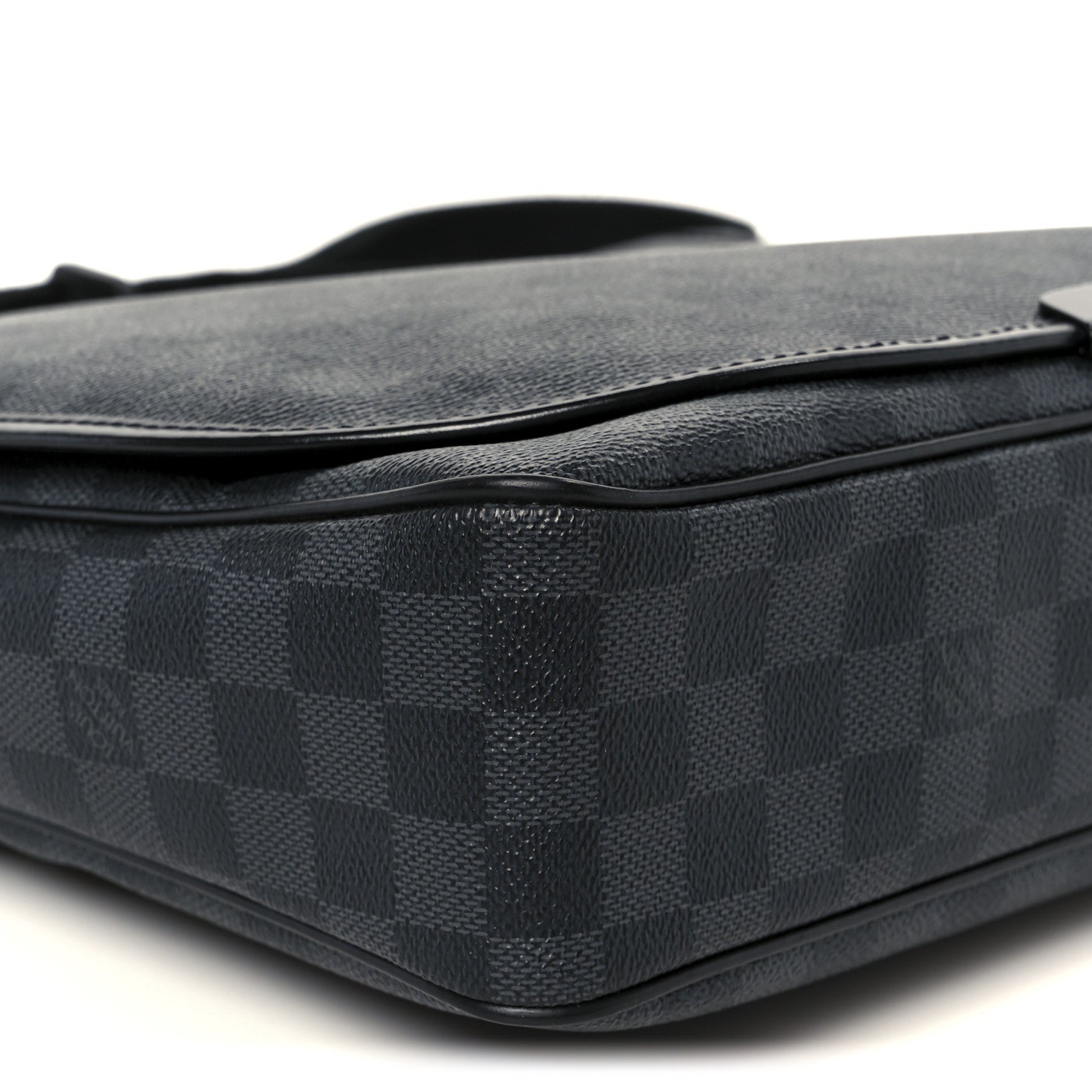 Louis Vuitton Damier Graphite Daniel MM 10 of 11