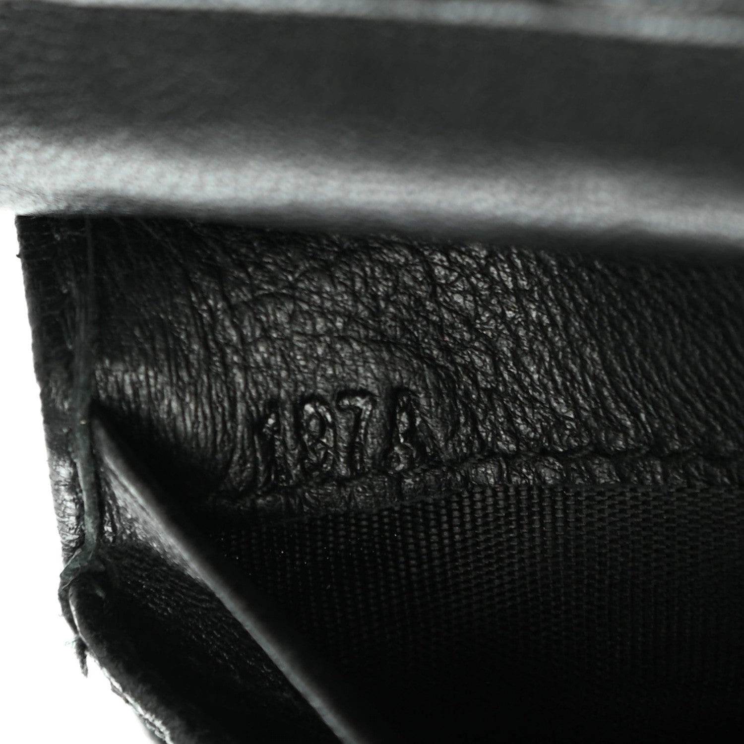 Miu Miu Nappa Matelasse Tri-Fold Flap Wallet Black 8 of 12