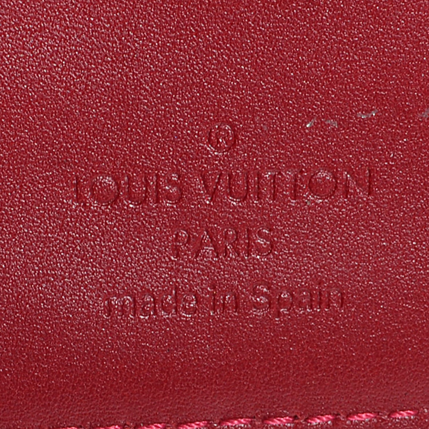 Louis Vuitton Vernis Small Ring Cover Agenda Pomme D'Amour 6 of 7