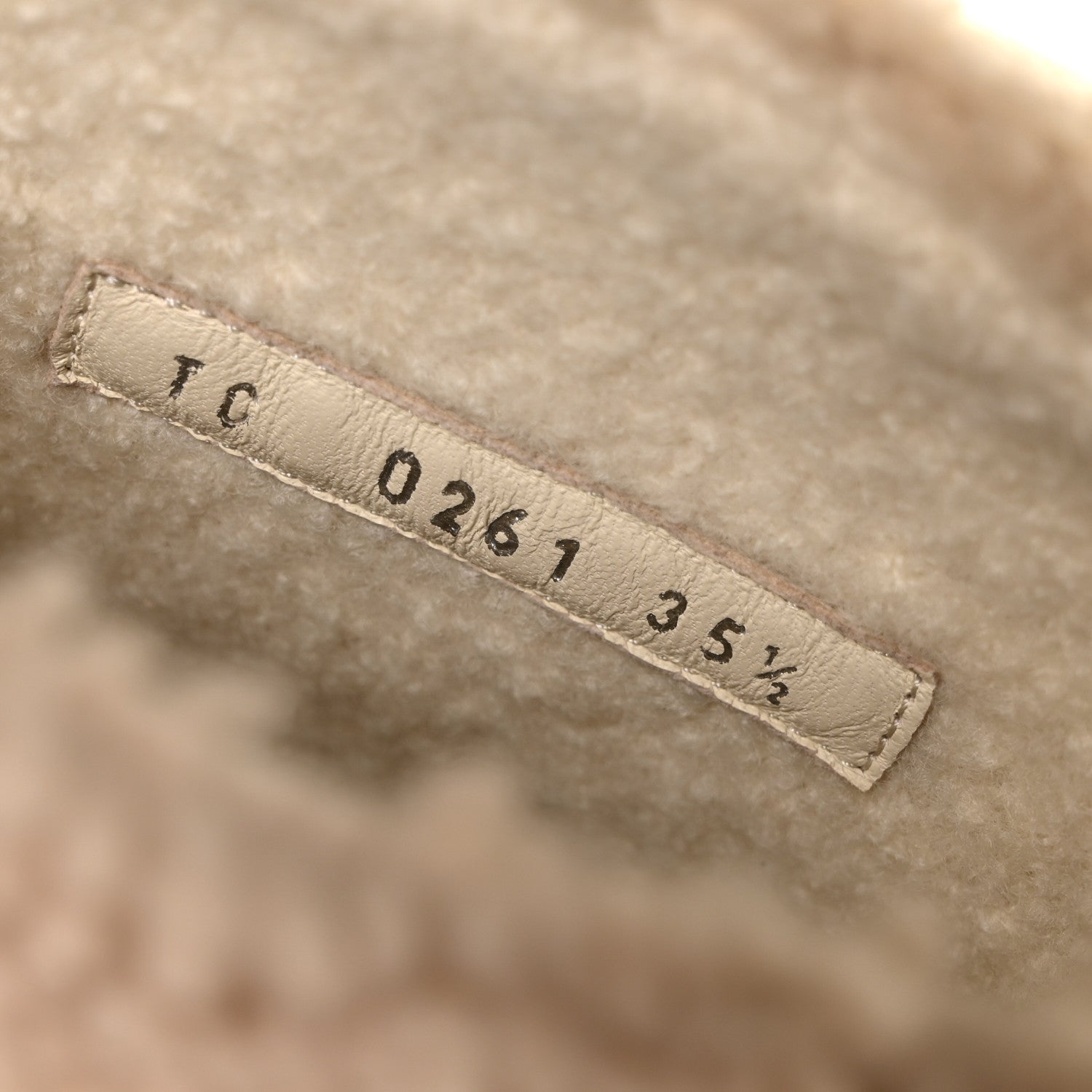 Louis Vuitton Suede Calfskin Shearling Snowdrop Flat Ankle Boot 35.5 Beige 7 of 7