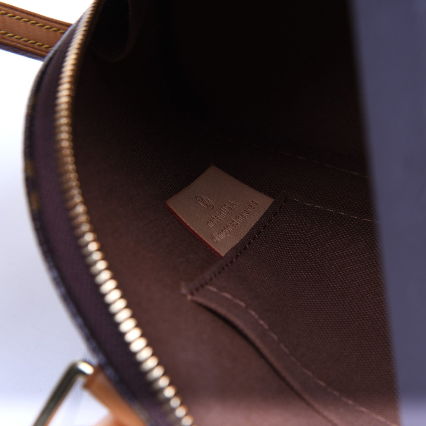 Monogram Alma BB
