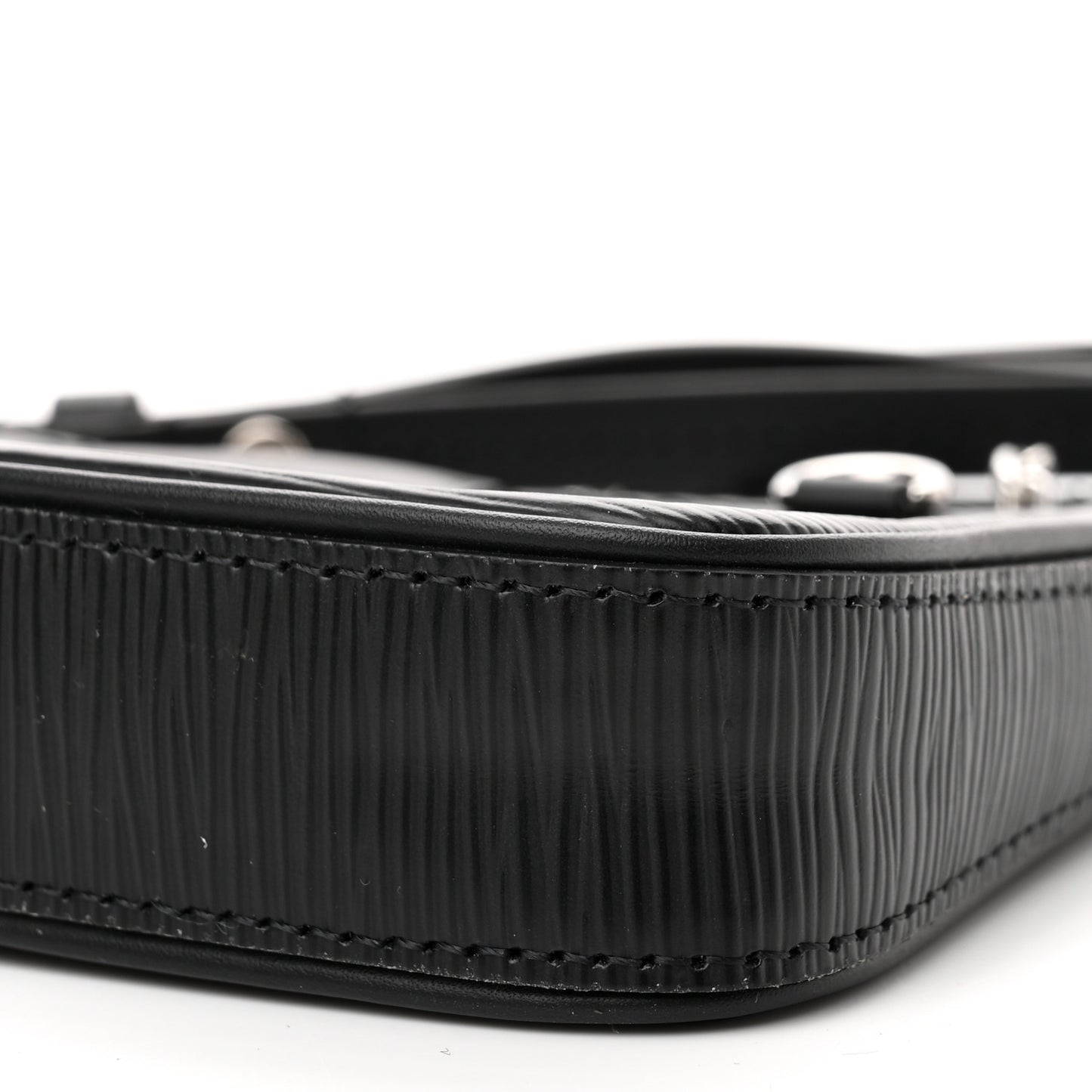 Epi Easy Pouch On Strap Black