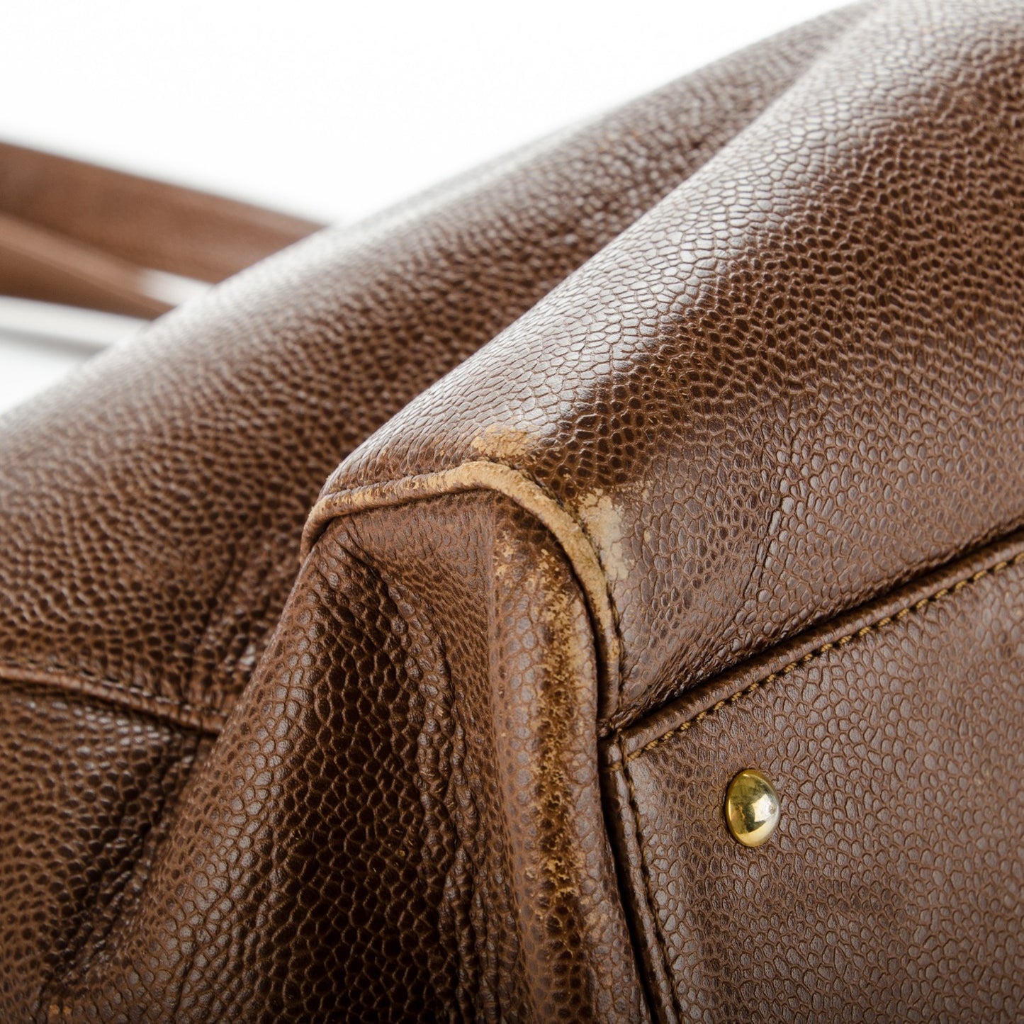 Caviar Large CC Shoulder Bag Brown