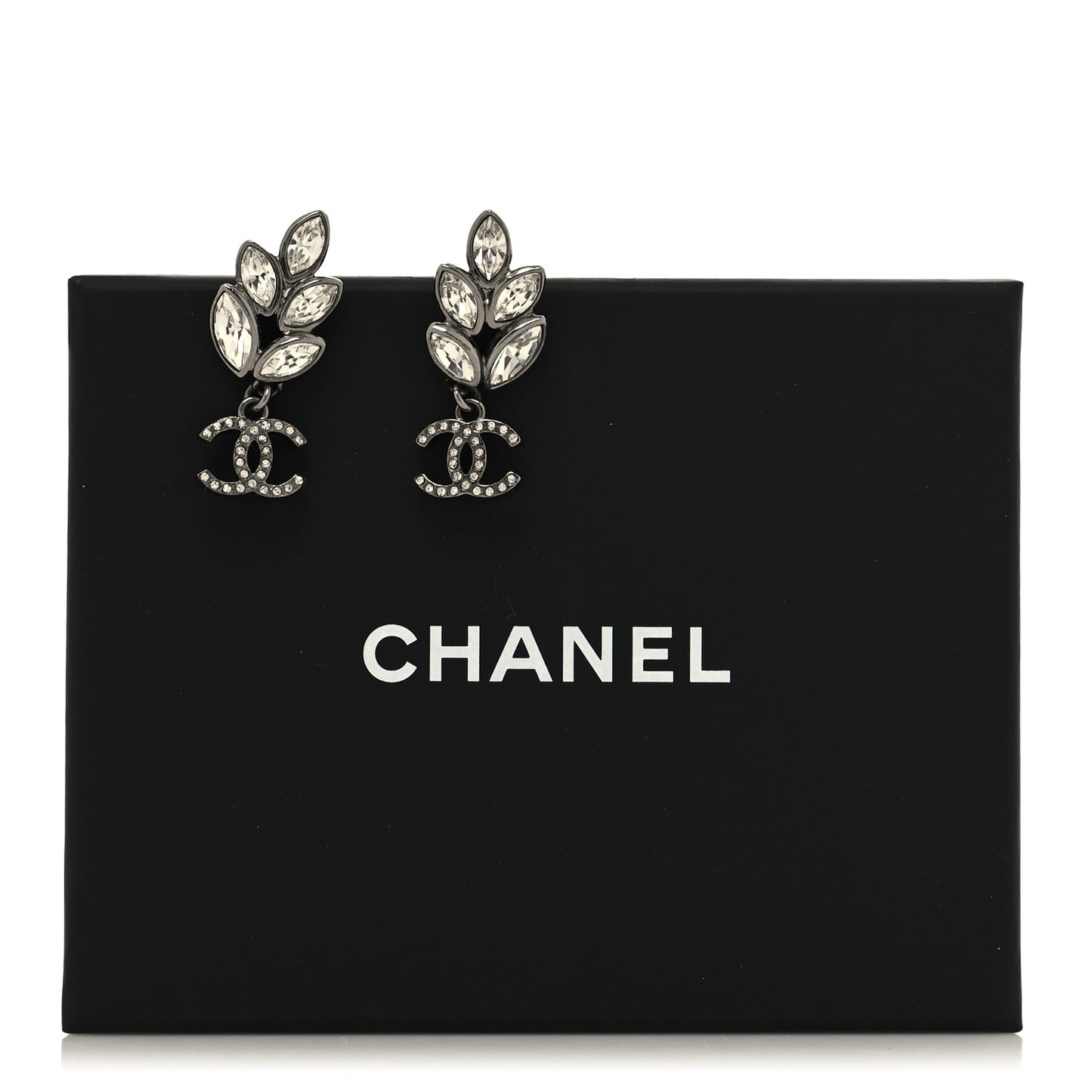Crystal Sparkling Wheat CC Drop Earrings Silver