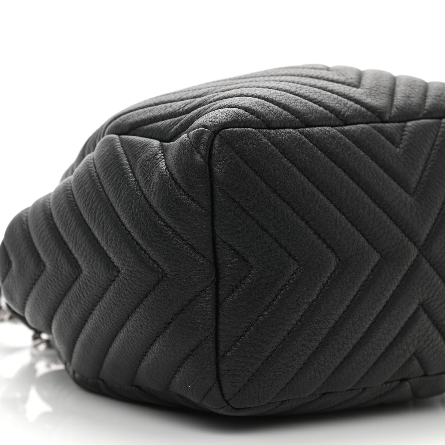 Deerskin Chevron Small CC Chain Bucket Drawstring Bag Black
