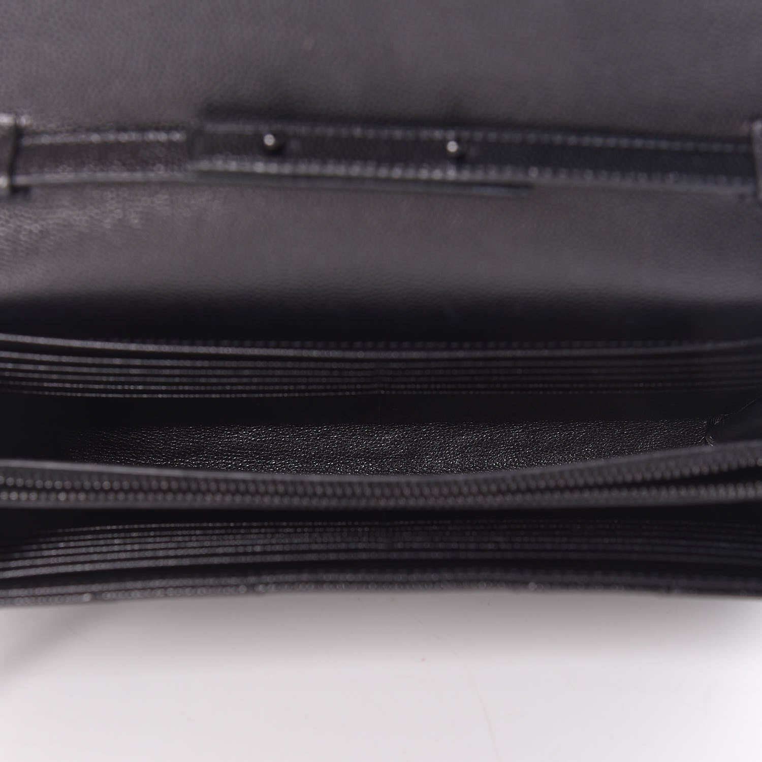 Saint Laurent Grain De Poudre Matelasse Chevron Monogram Chain Wallet Black 5 of 13