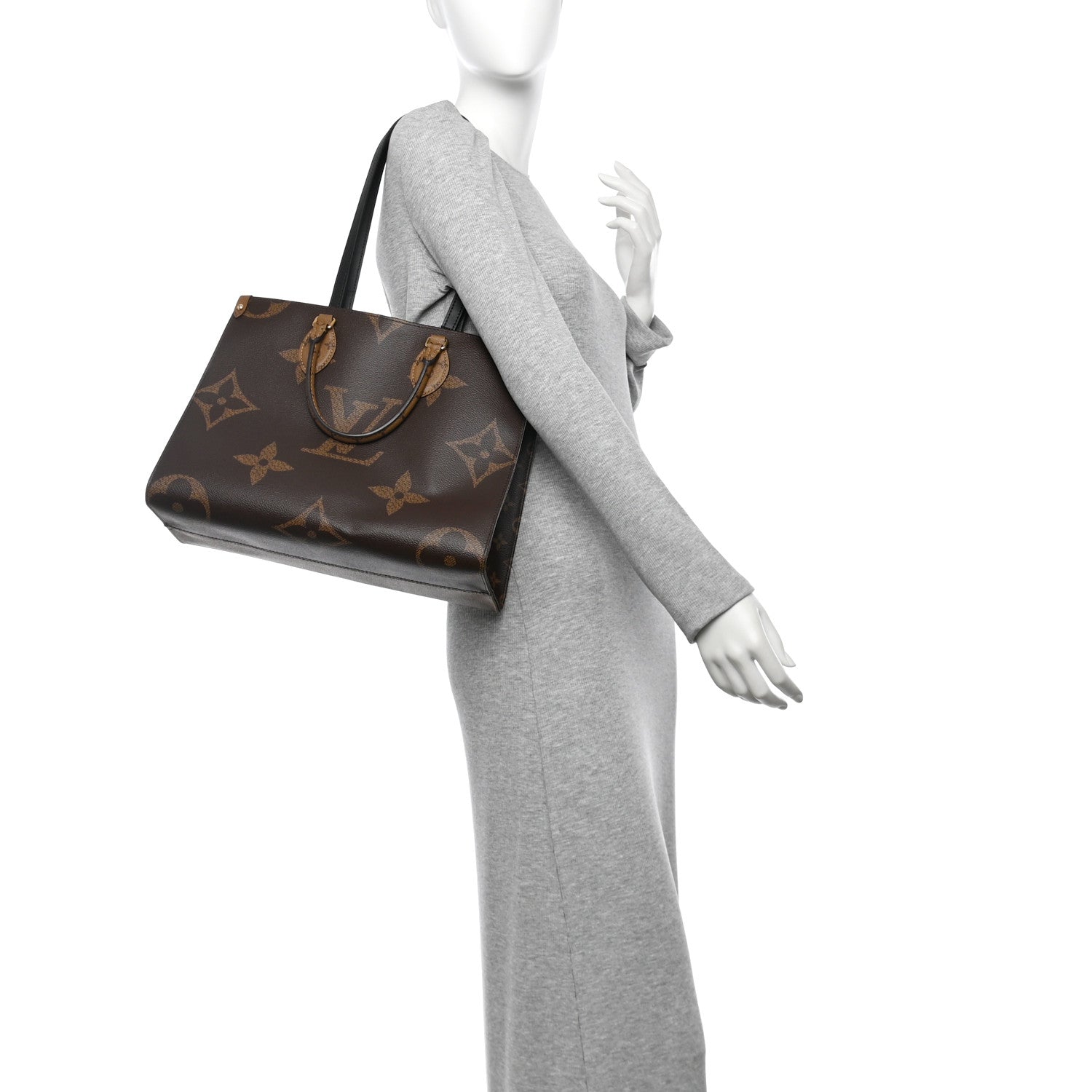 Louis Vuitton Reverse Monogram Giant Onthego MM 2 of 9