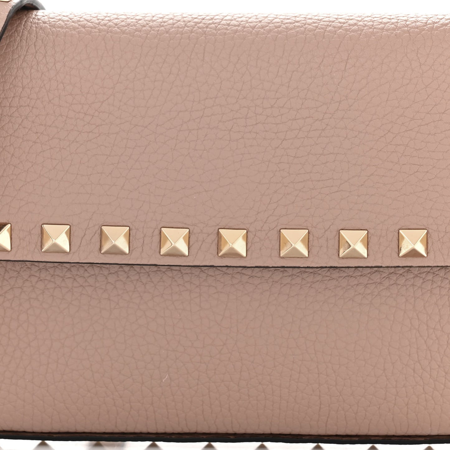 Grainy Calfskin Rockstud Crossbody Pouch Poudre