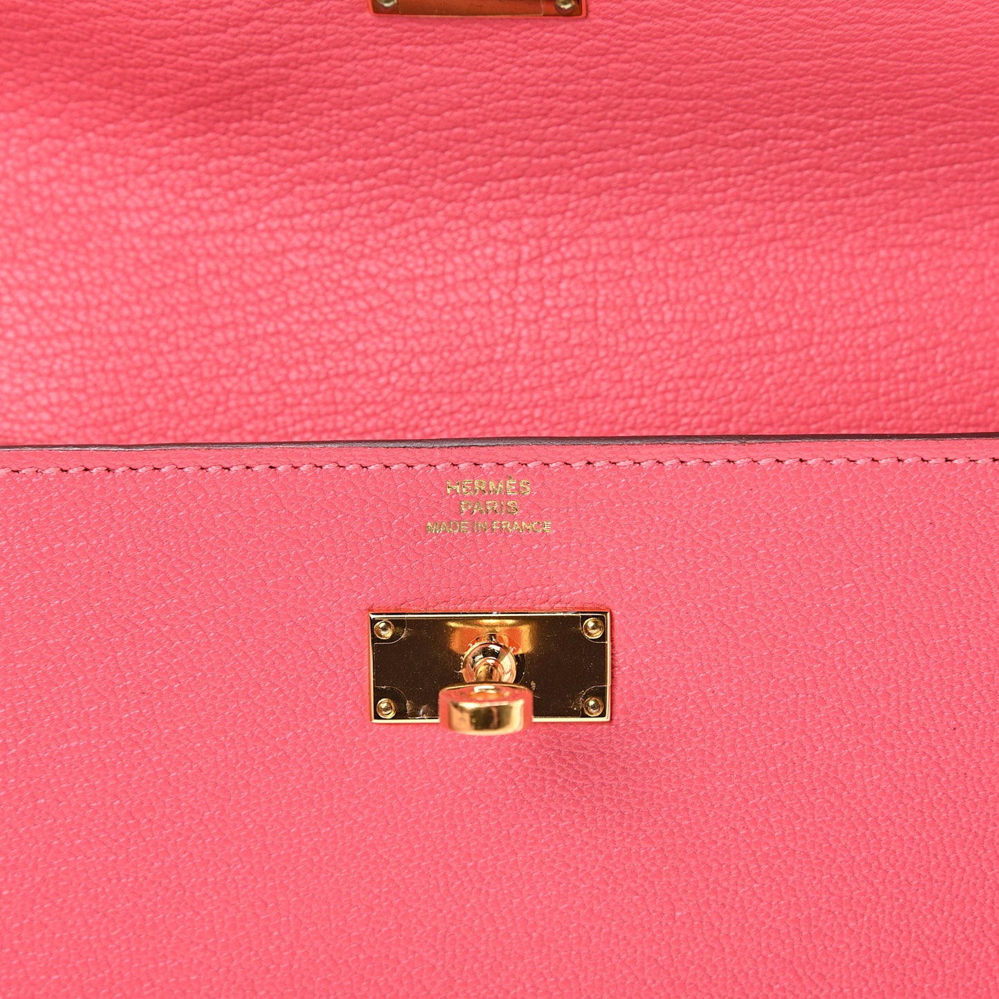Chevre Mysore Kelly Longue Wallet Rose Lipstick
