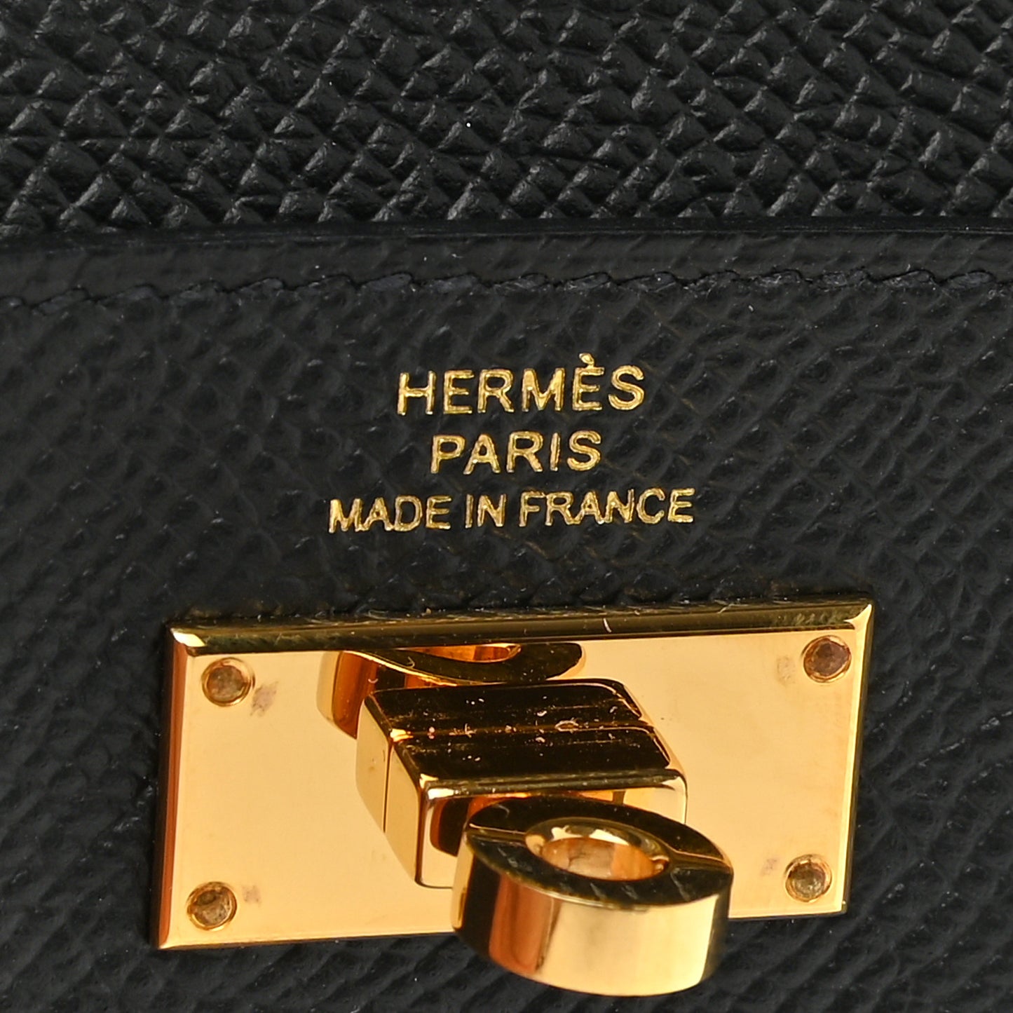Epsom Kelly Pocket Compact Wallet Black