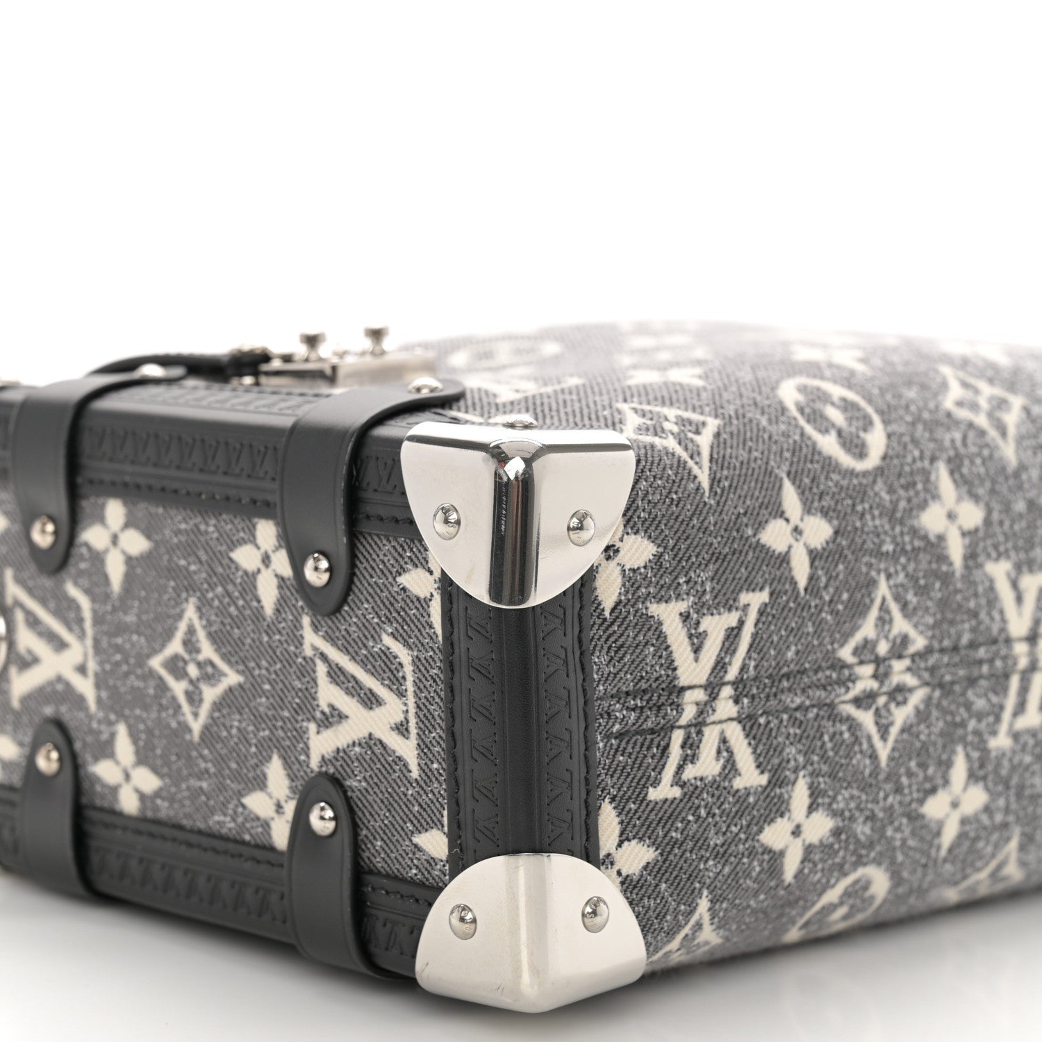 Louis Vuitton Monogram Jacquard Denim Side Trunk Grey 9 of 9