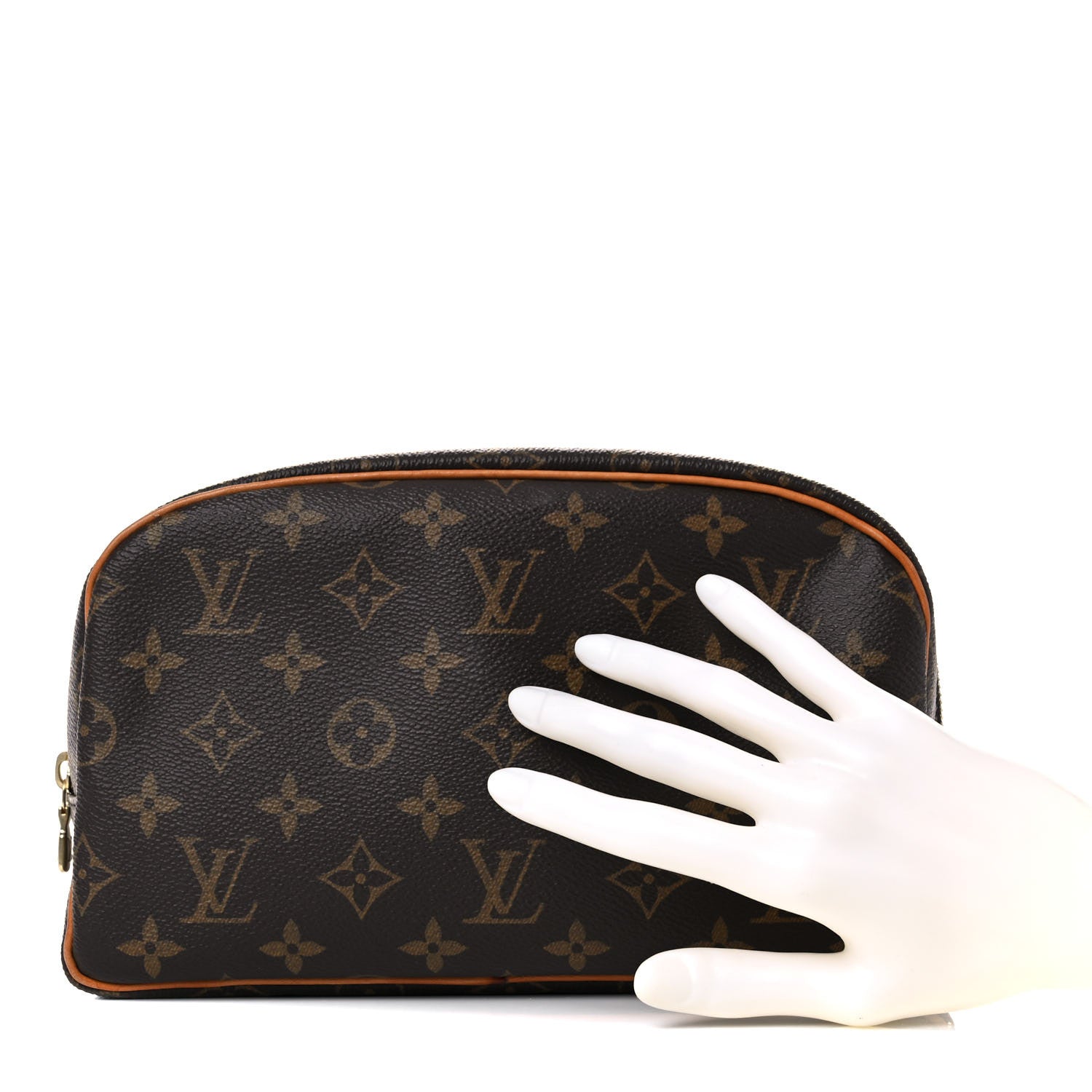 Louis Vuitton Monogram Toiletry Bag 25 2 of 22