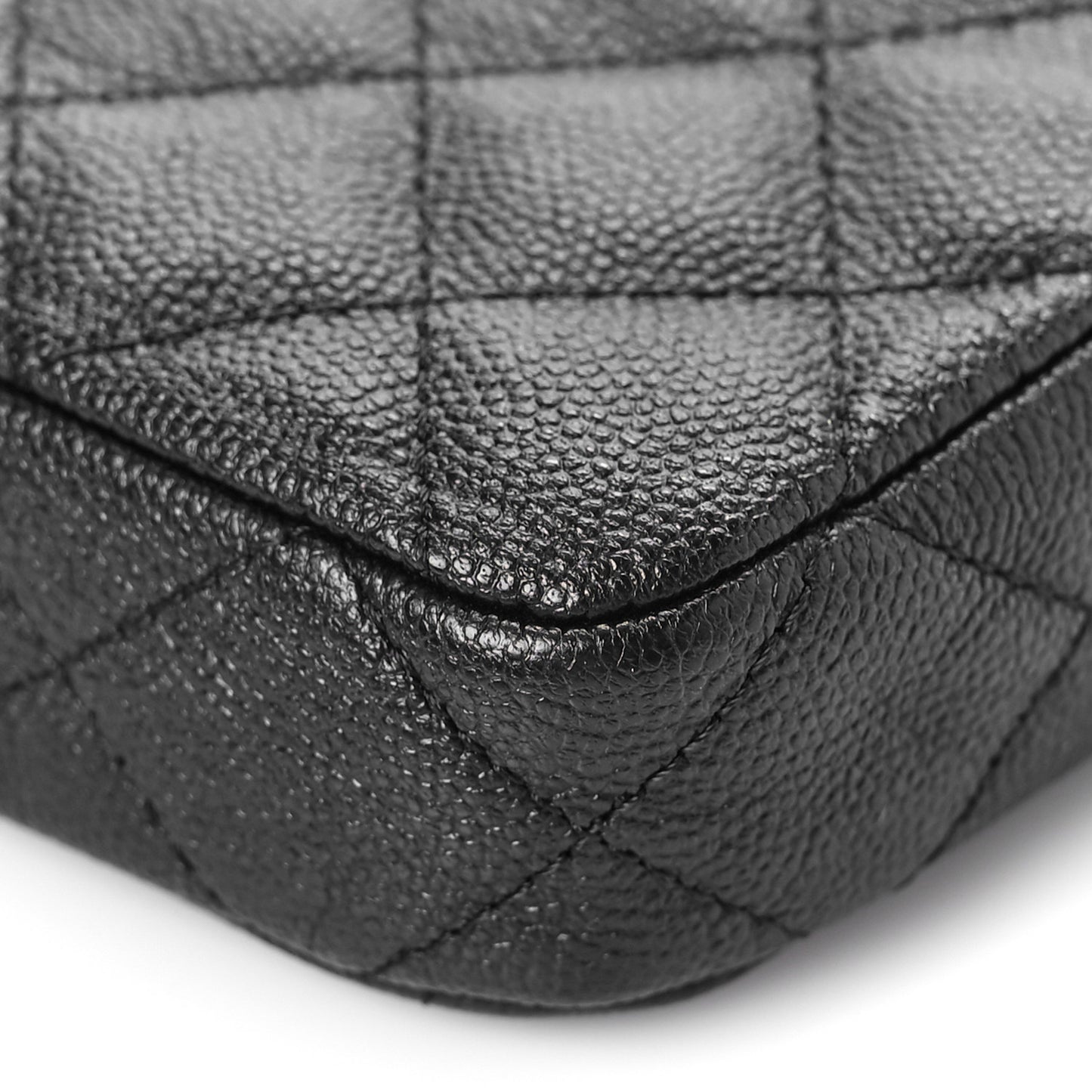 Caviar Quilted Small Clutch With Chain Black