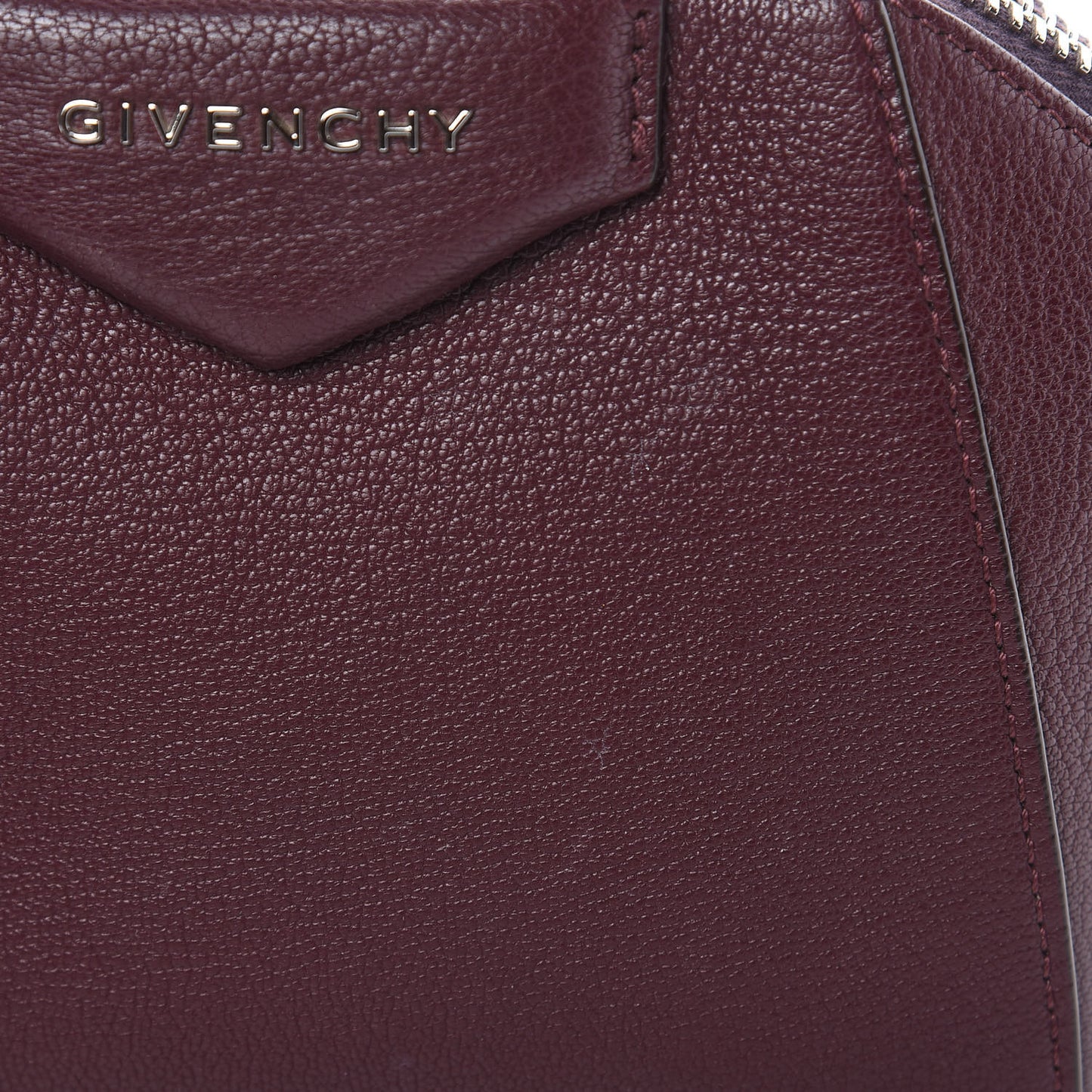 Sugar Goatskin Small Antigona Beauty Wristlet Oxblood