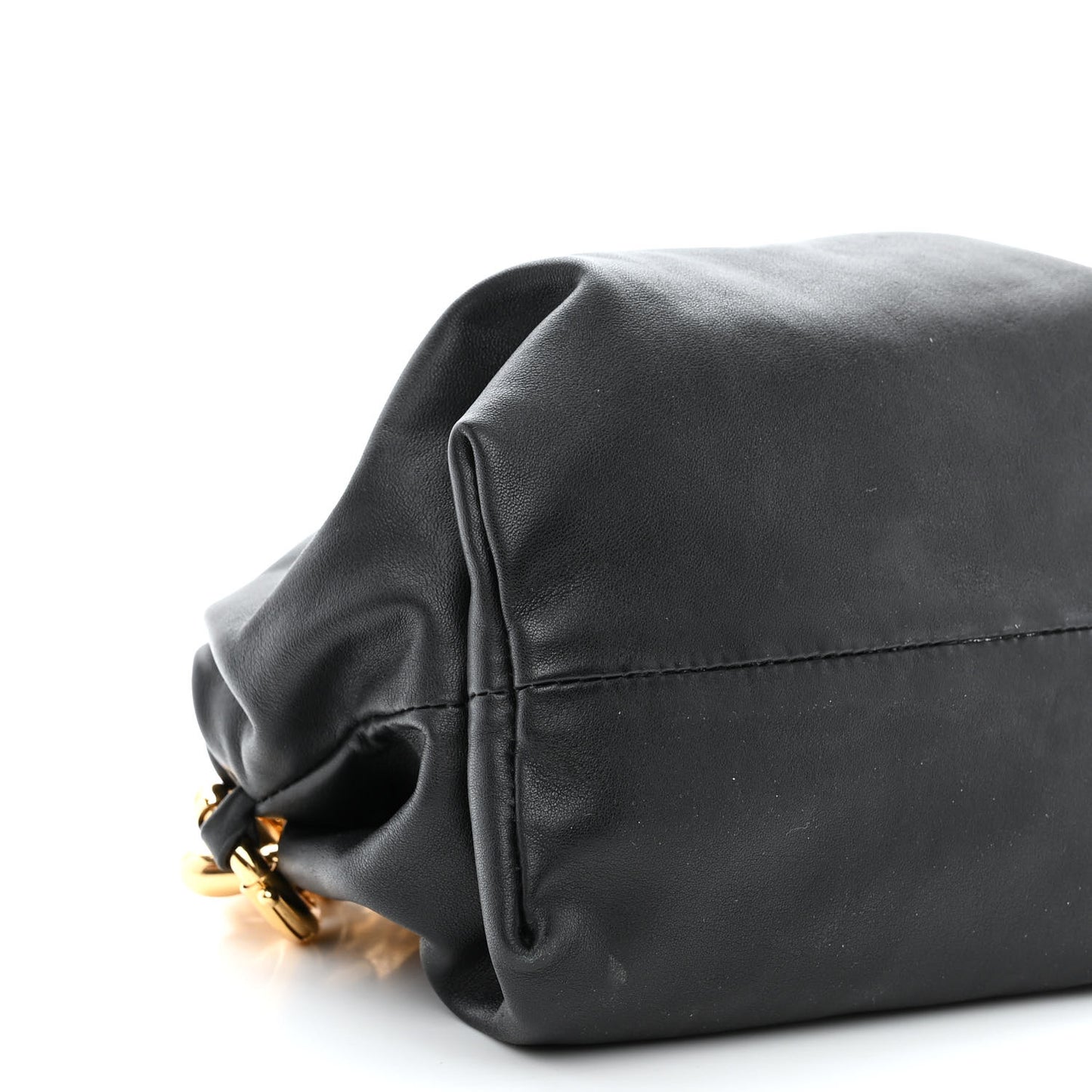 Calfskin The Pouch Chain Black