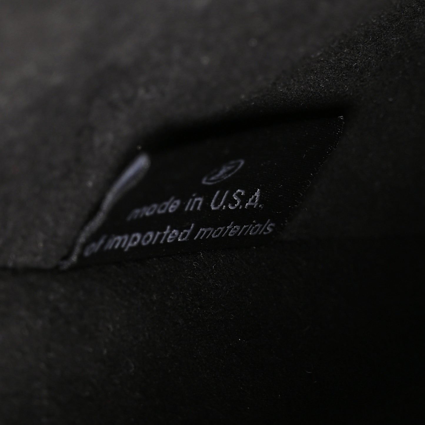 Reverse Monogram Pochette Metis