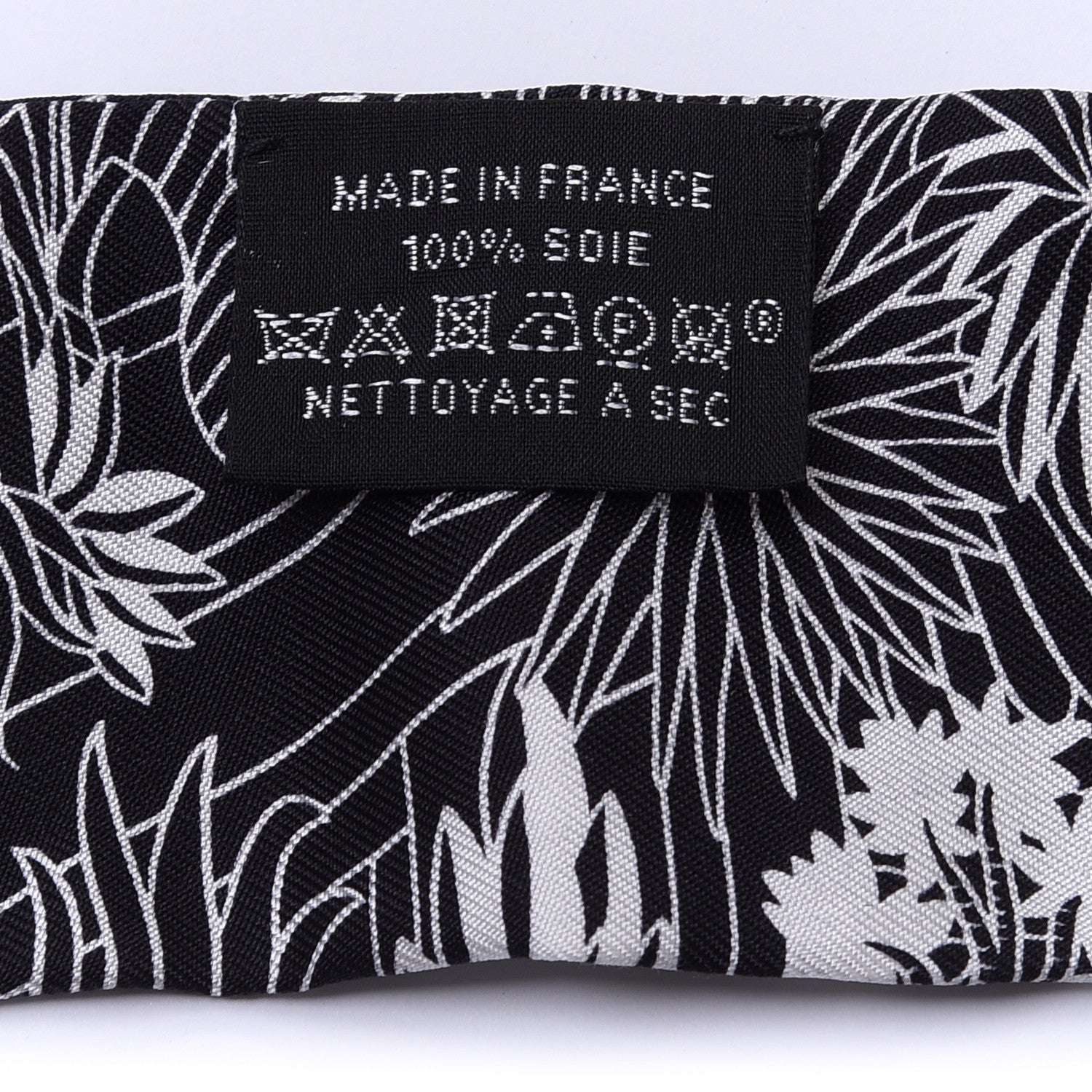 Hermes Silk Animapolis Twilly Black White 3 of 4