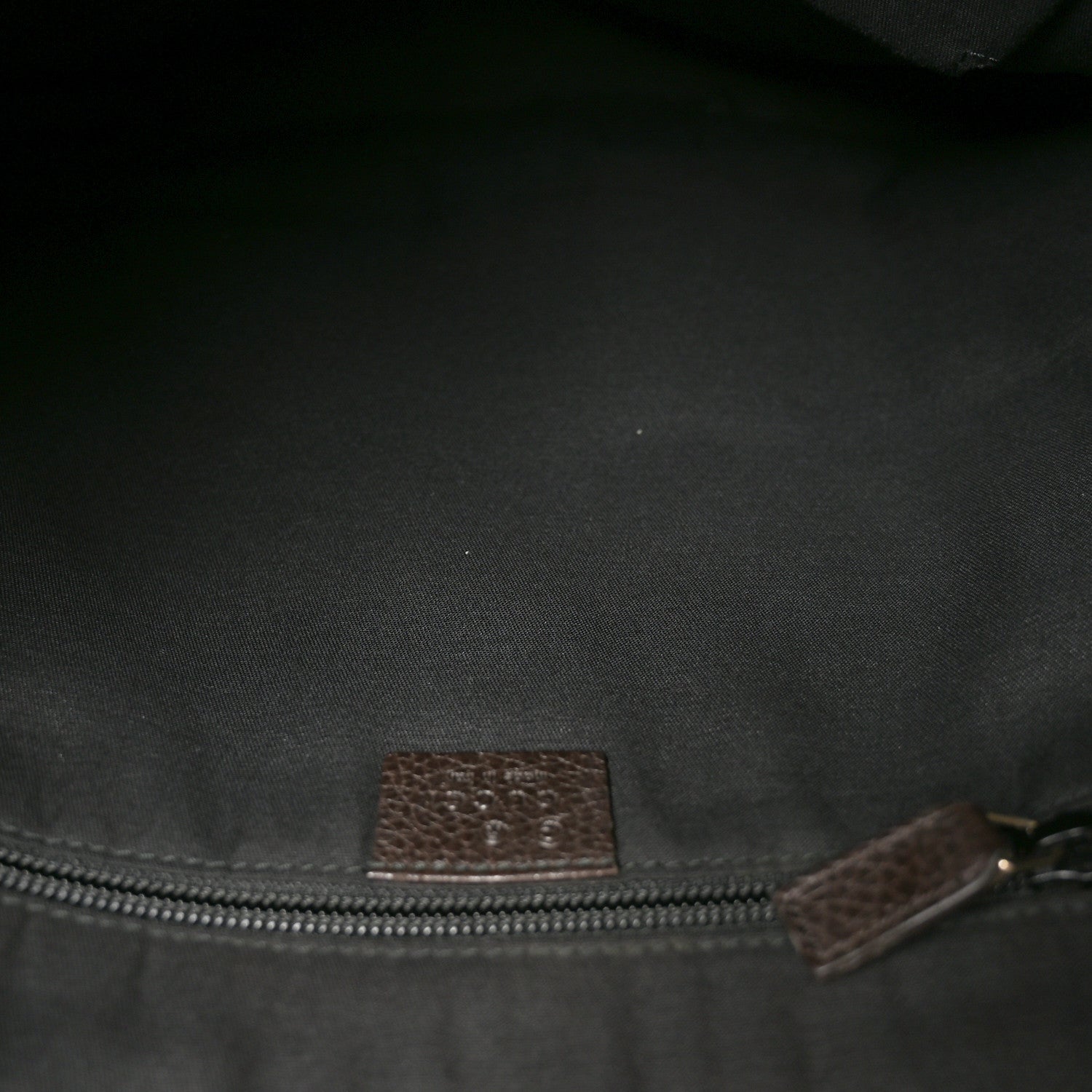 Gucci Monogram Large Messenger Bag Brown 4 of 9