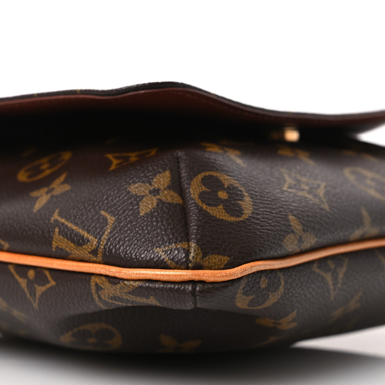 Louis Vuitton Monogram Musette Salsa 8 of 11