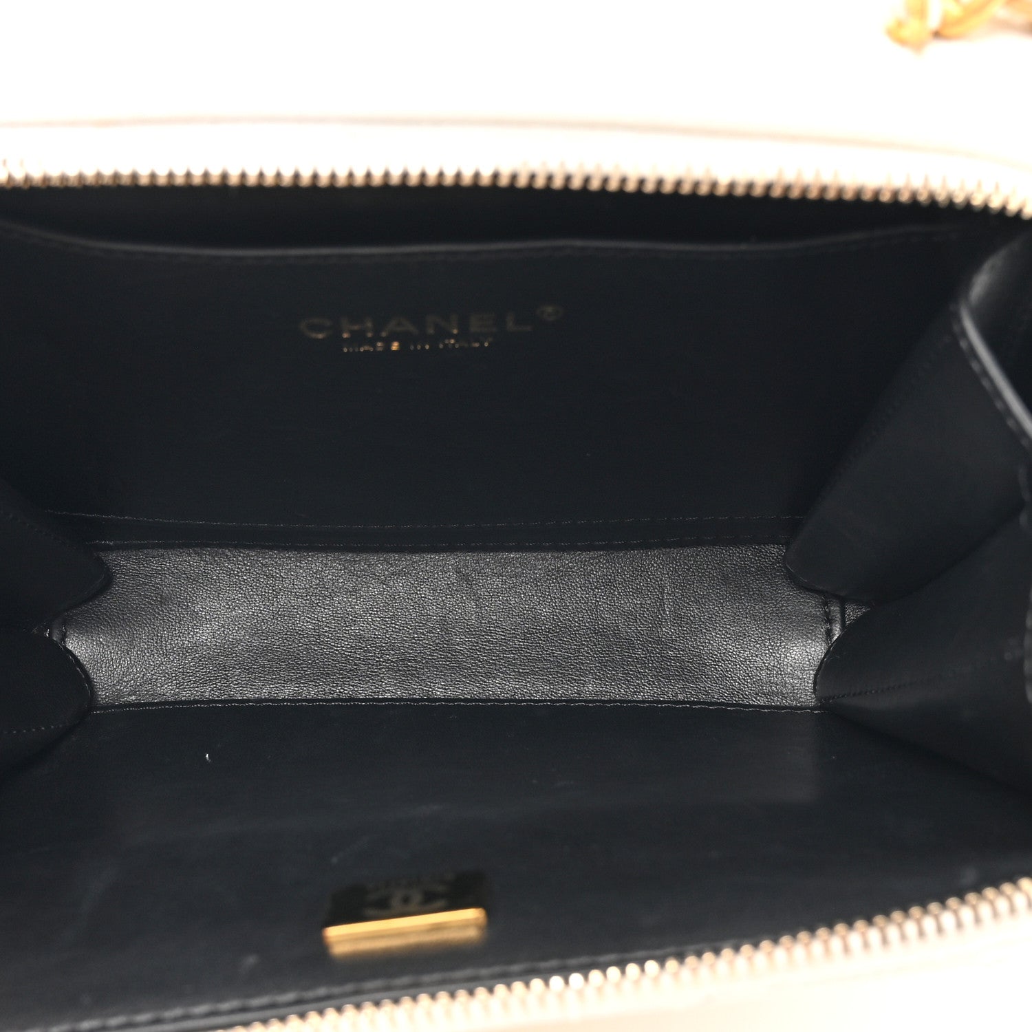 Chanel Caviar Quilted Small Pick Me Up Vanity Case White 5 of 16