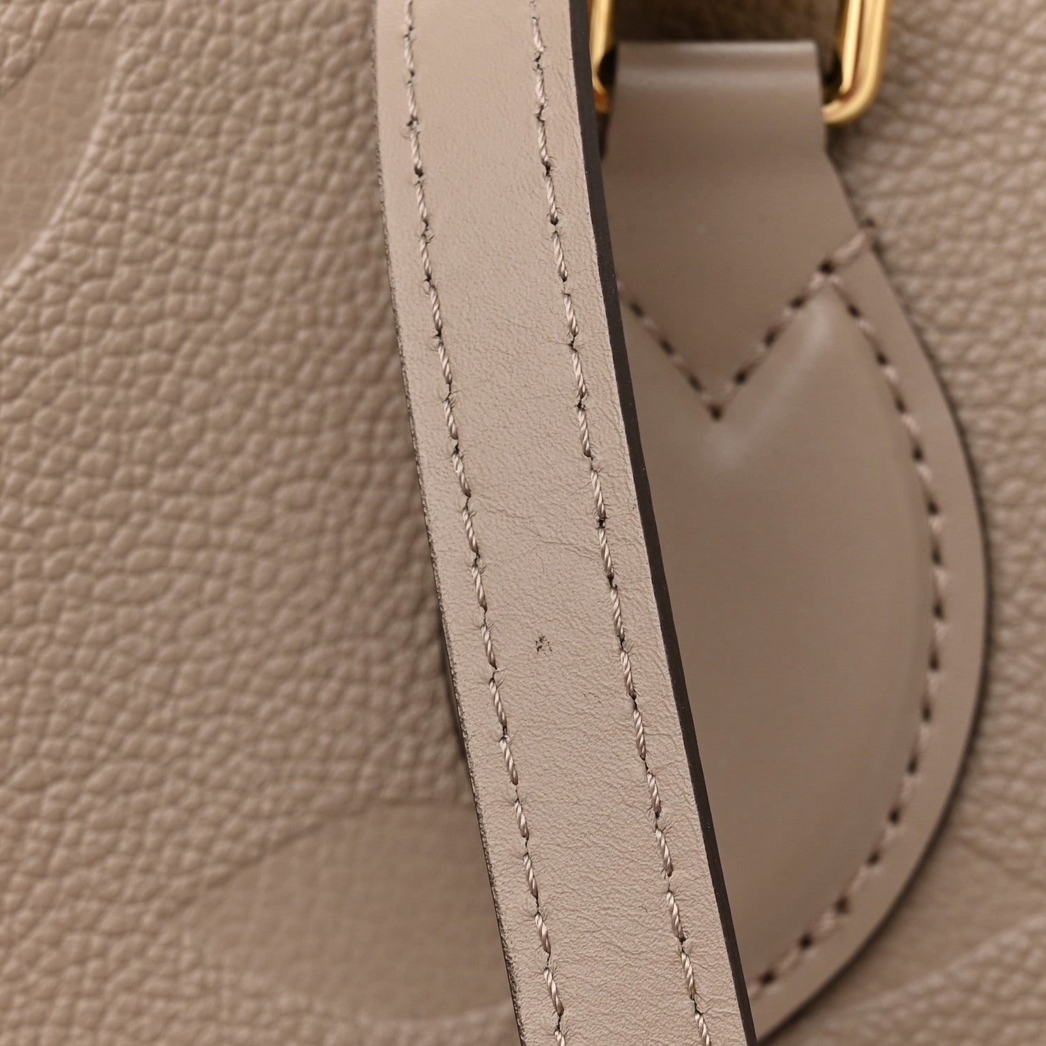 Louis Vuitton Empreinte Monogram Giant Onthego MM Tourterelle 10 of 12