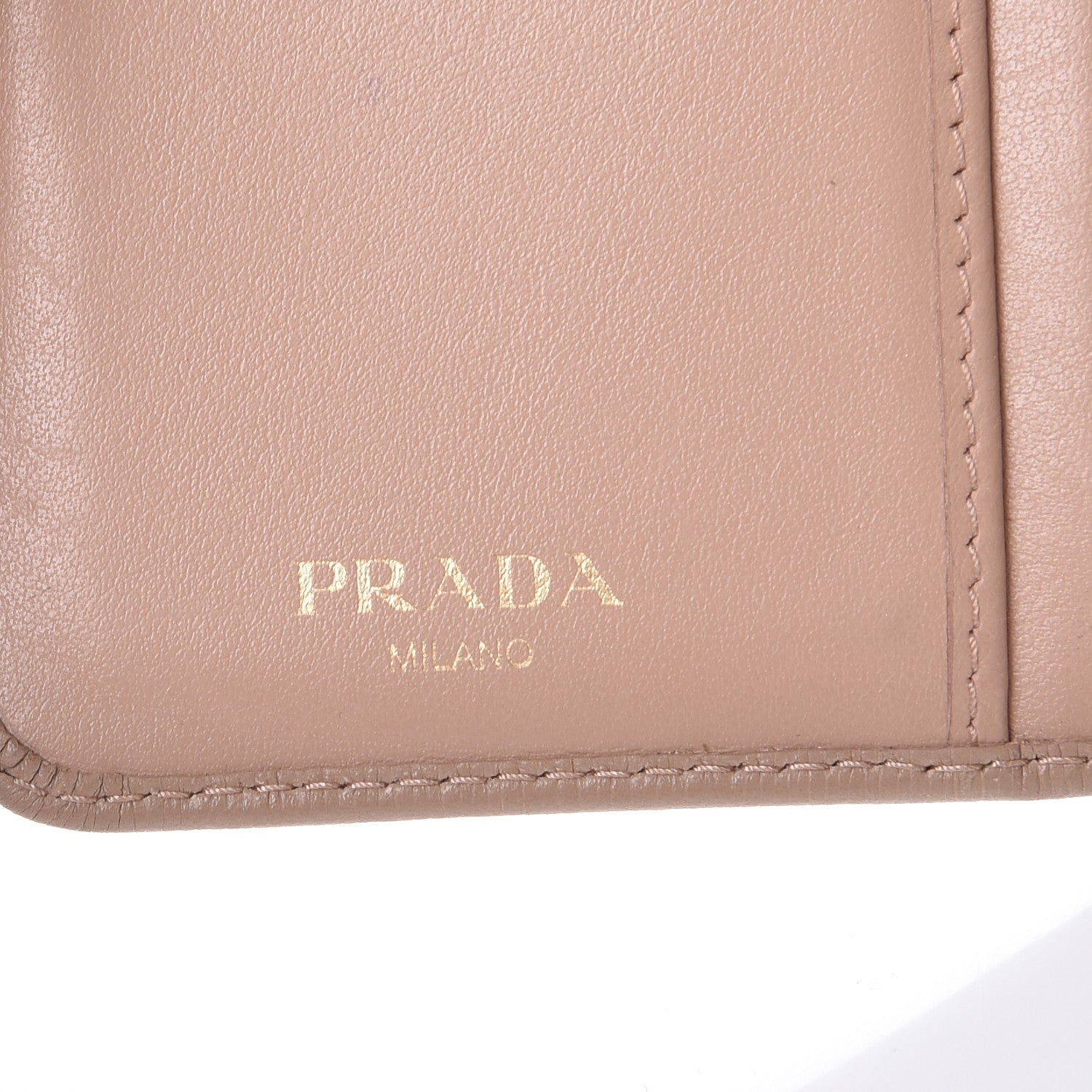 Prada Vitello Move Metal Zip Around Wallet Cammeo 6 of 12