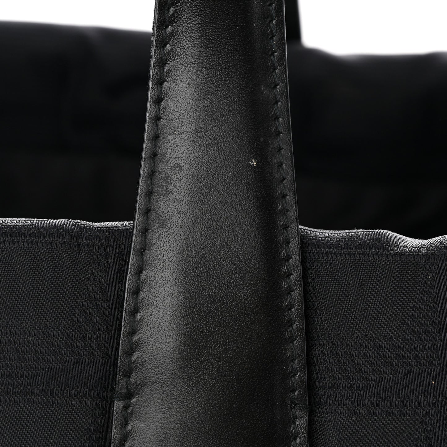 Nylon Medium Travel Tote Black