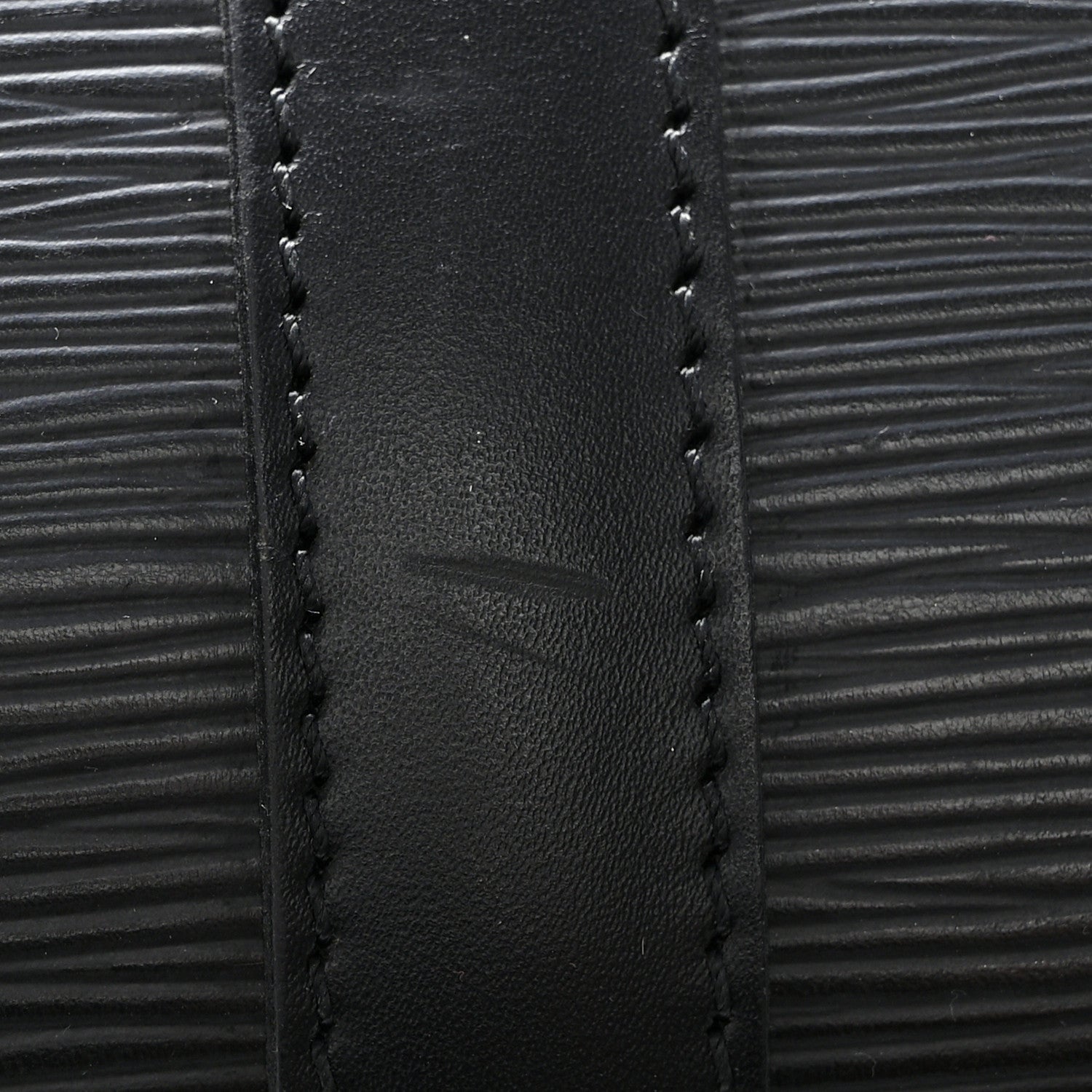 Louis Vuitton Epi Keepall 50 Black 10 of 12