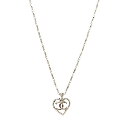 Chanel CC Heart Chain Pendant Necklace Gold 1 of 7