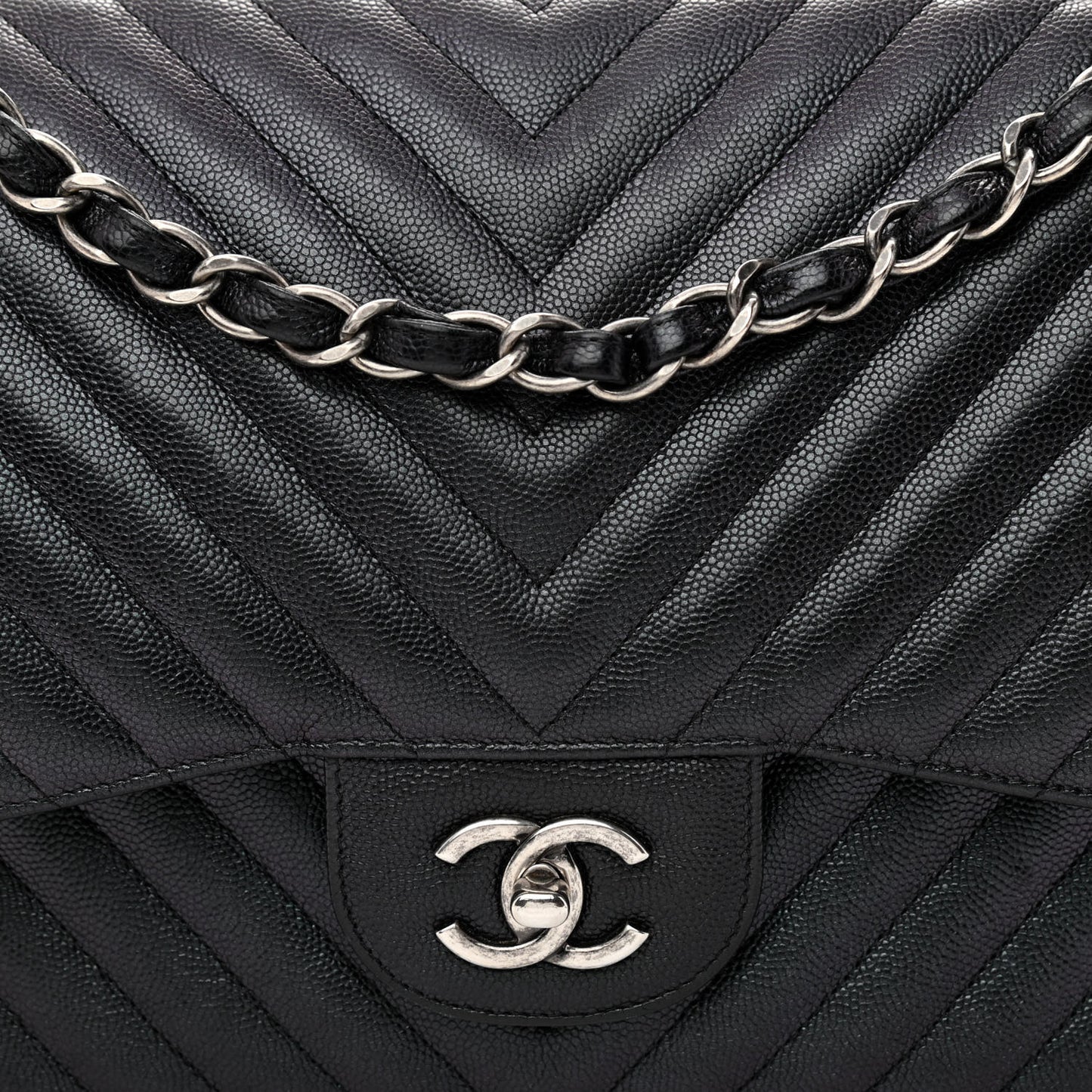 Iridescent Caviar Chevron Quilted Jumbo Double Flap Black