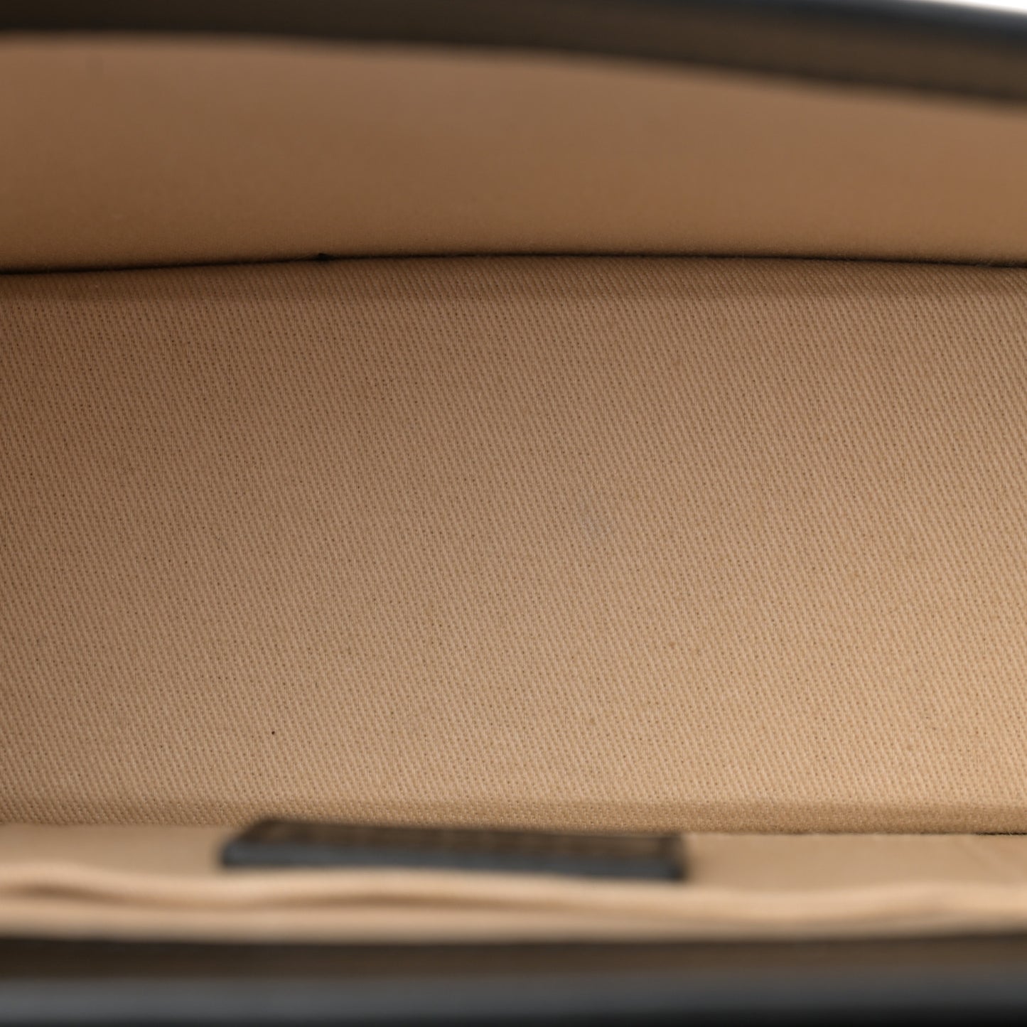 Smooth Calfskin Le Chiquito Noeud Black
