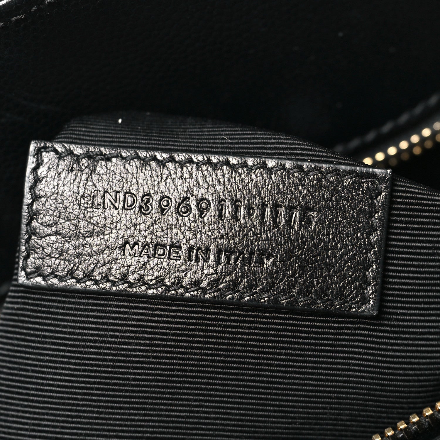 Saint Laurent Grain De Poudre Matelasse Chevron Monogram Shopping Bag Black 7 of 13