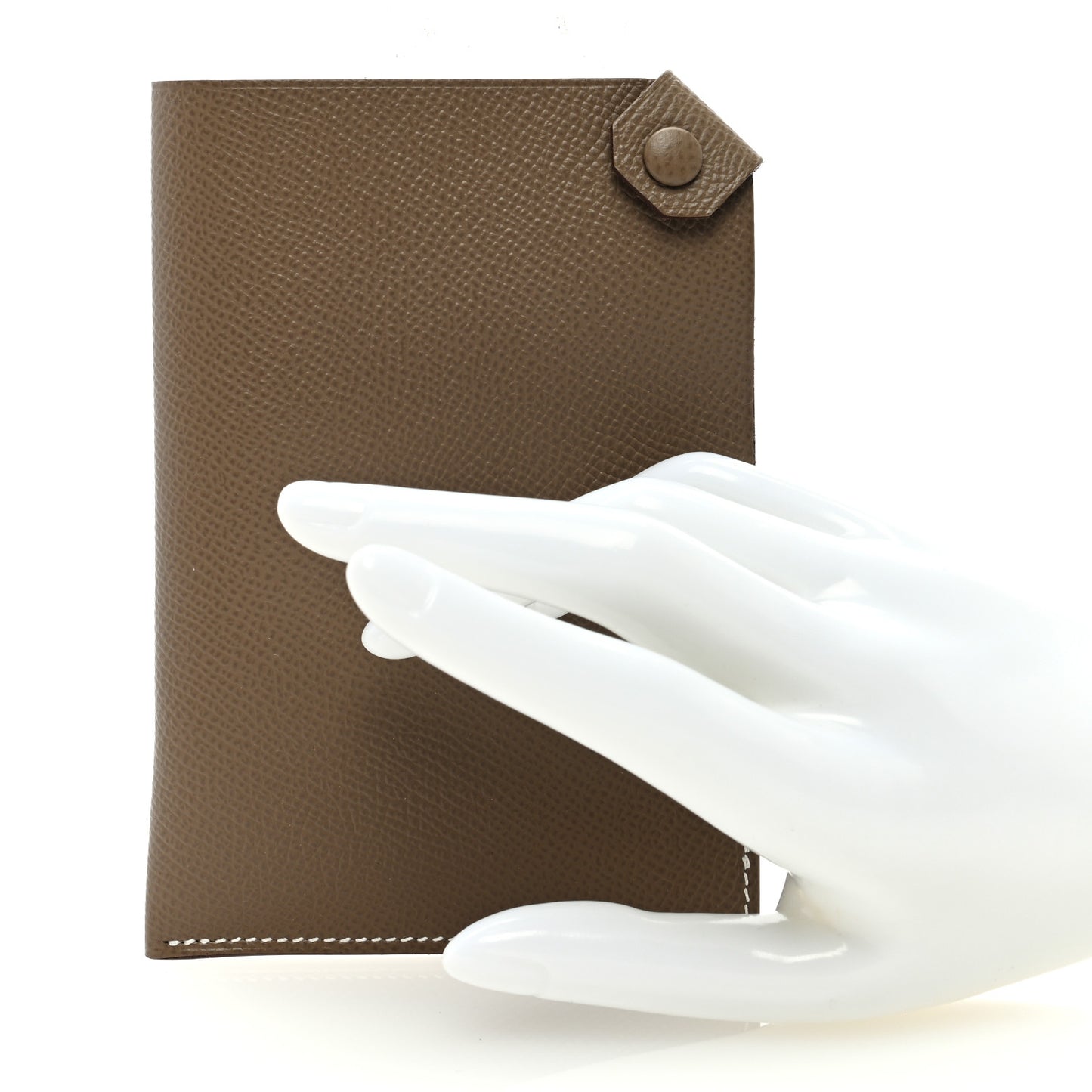 Epsom Tarmac PM Passport Holder Etoupe