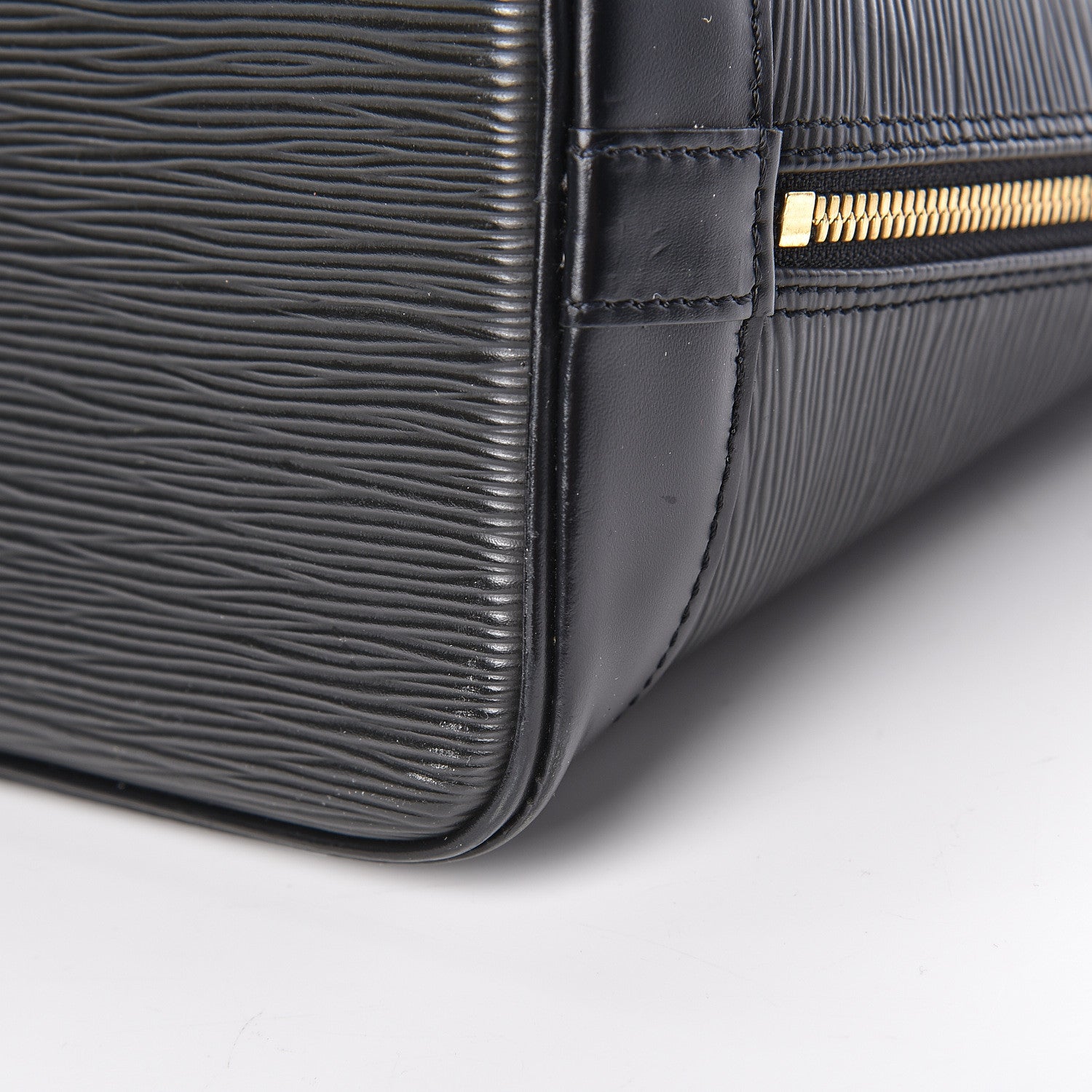 Louis Vuitton Epi Alma PM Black 14 of 18