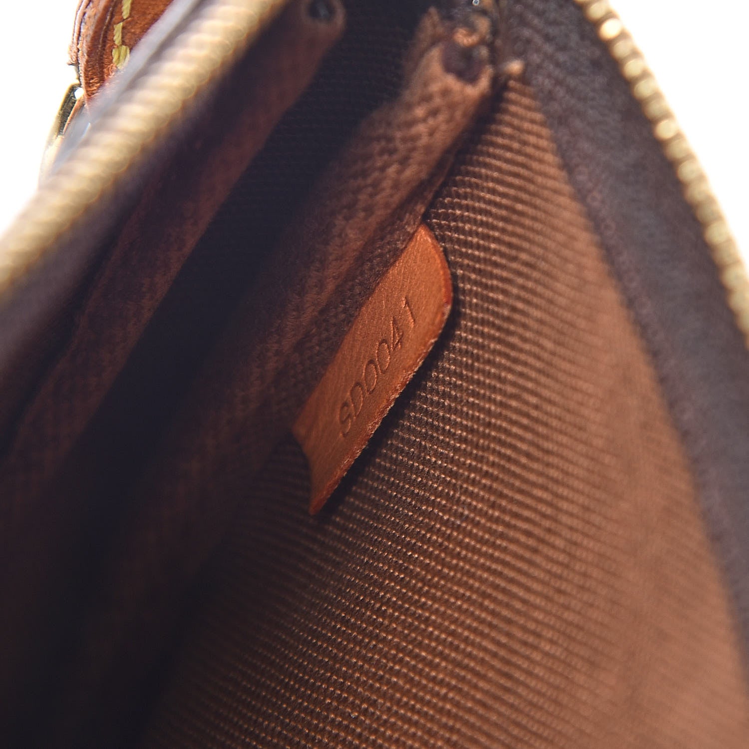 Louis Vuitton Monogram Pochette Accessories 7 of 15