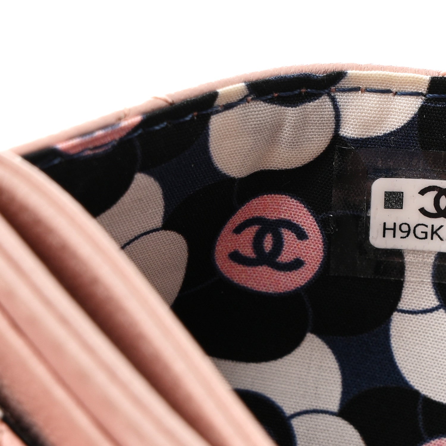 Chanel Lambskin Enamel Quilted Card Holder Pink 8 of 9