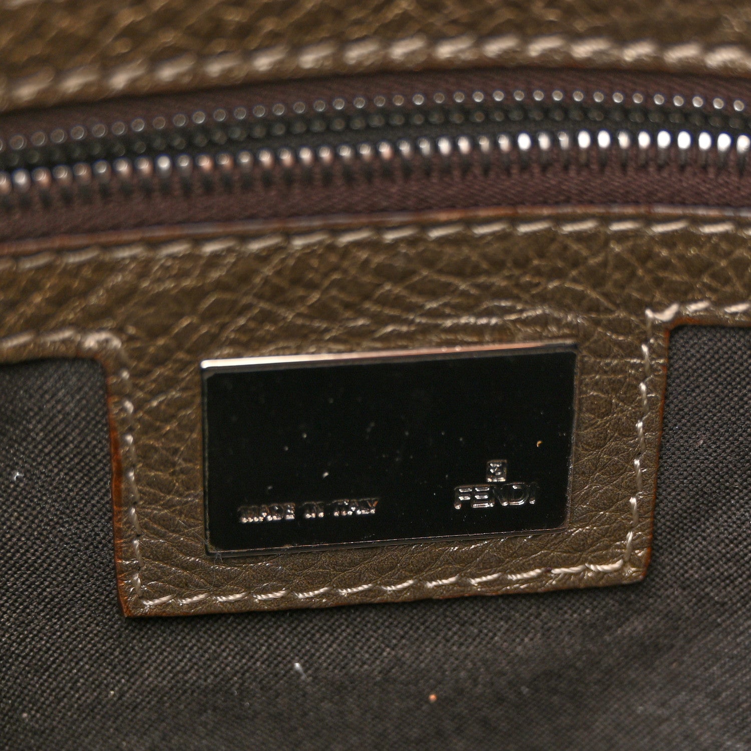 Fendi Metallic Zucchino Vitello Mama Baguette Caffe Argilla Canna di Fucile 6 of 14