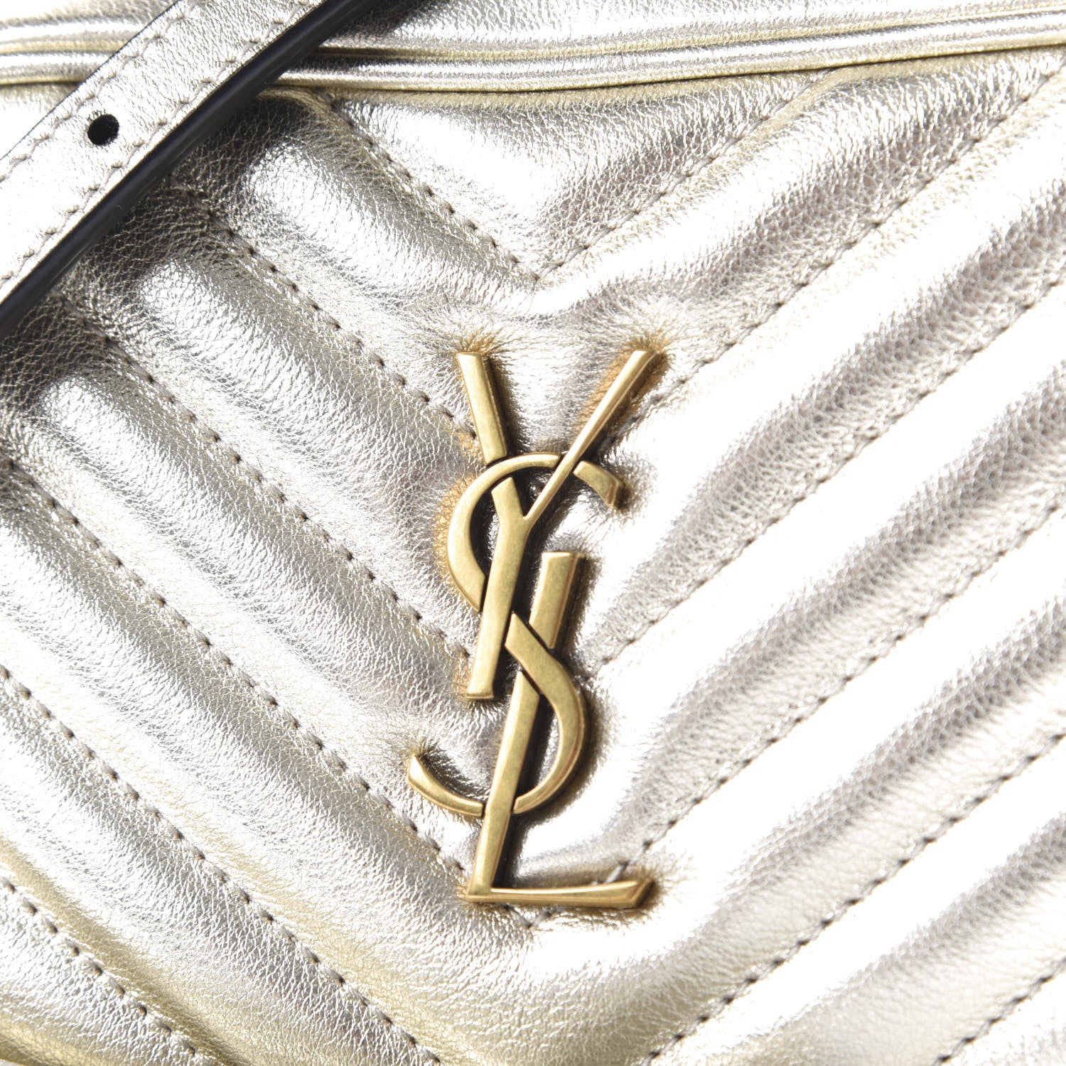 Saint Laurent Metallic Calfskin Matelasse Monogram Lou Belt Bag Platino 9 of 10