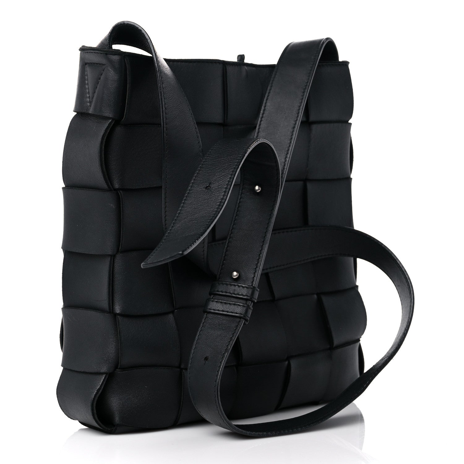 Bottega Veneta Lambskin Maxi Intrecciato Cassette Messenger Black 3 of 8